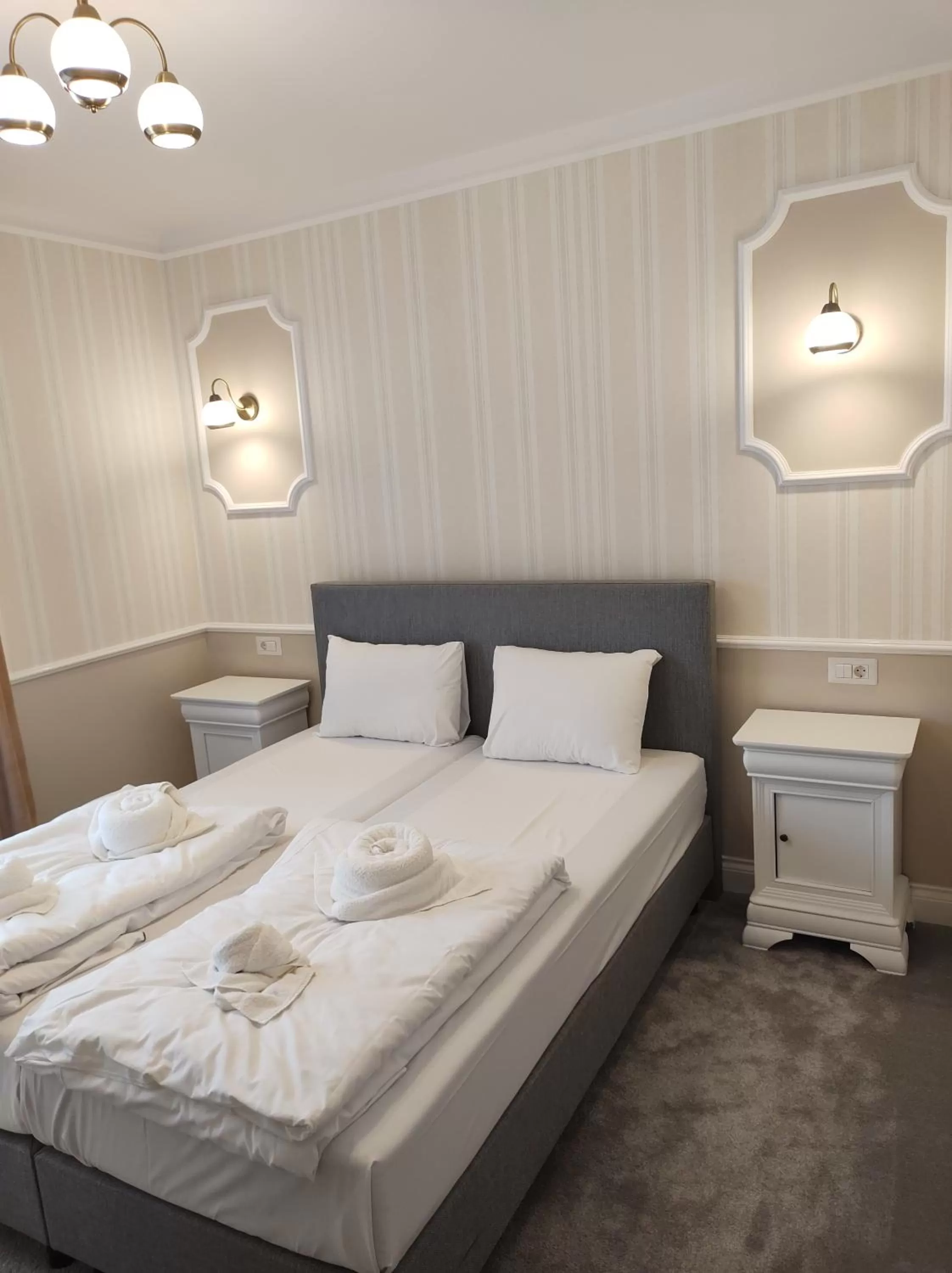 Bed in Fanea Residence