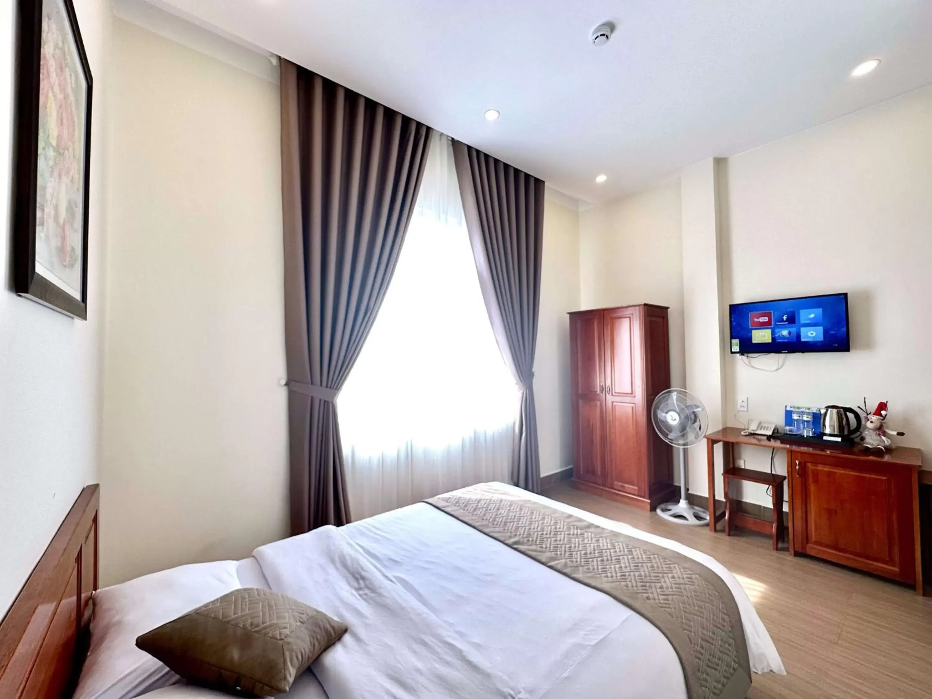 Bed in Nam Xuan Premium Hotel