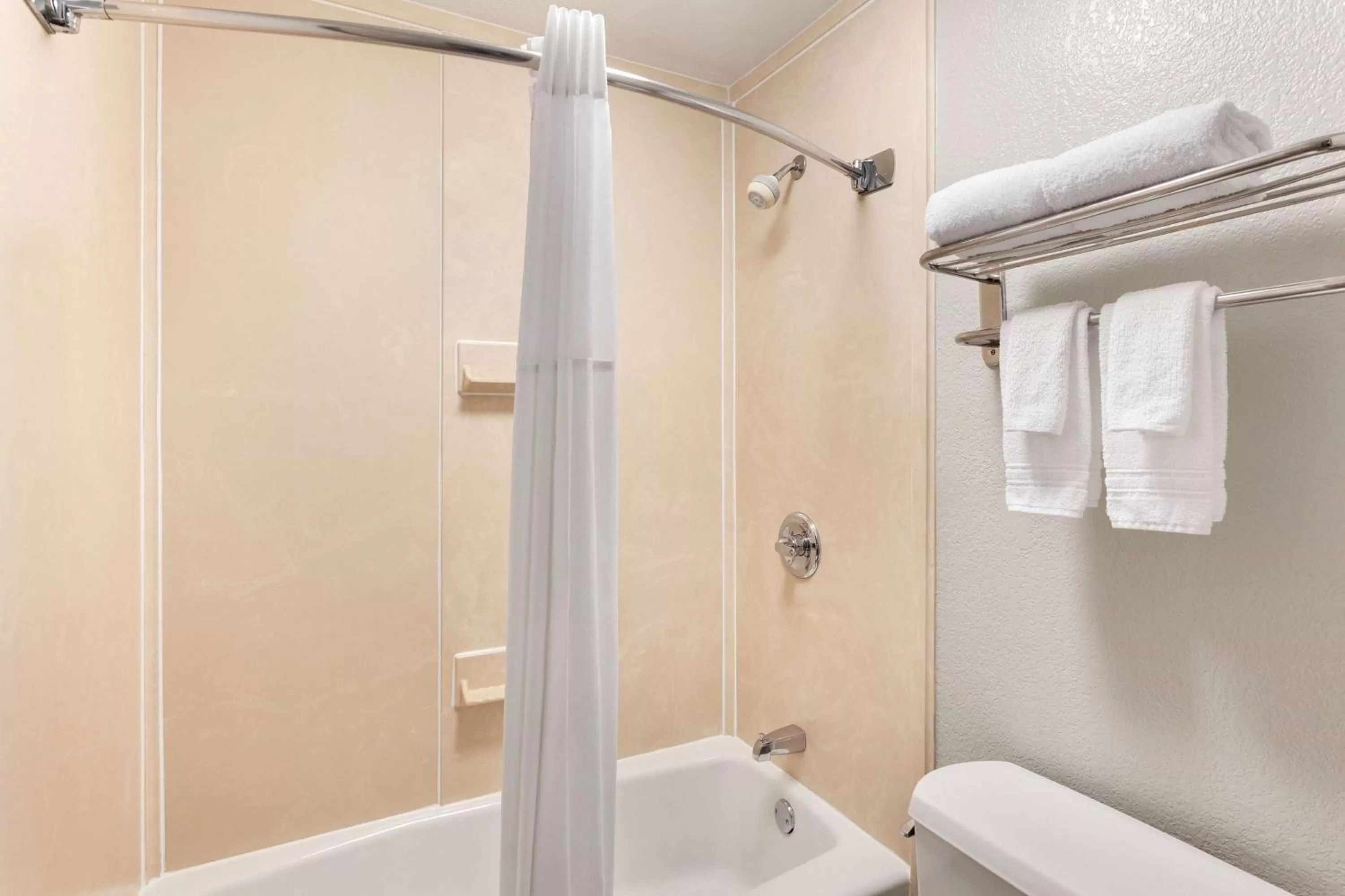 Bathroom in Days Inn by Wyndham Paris