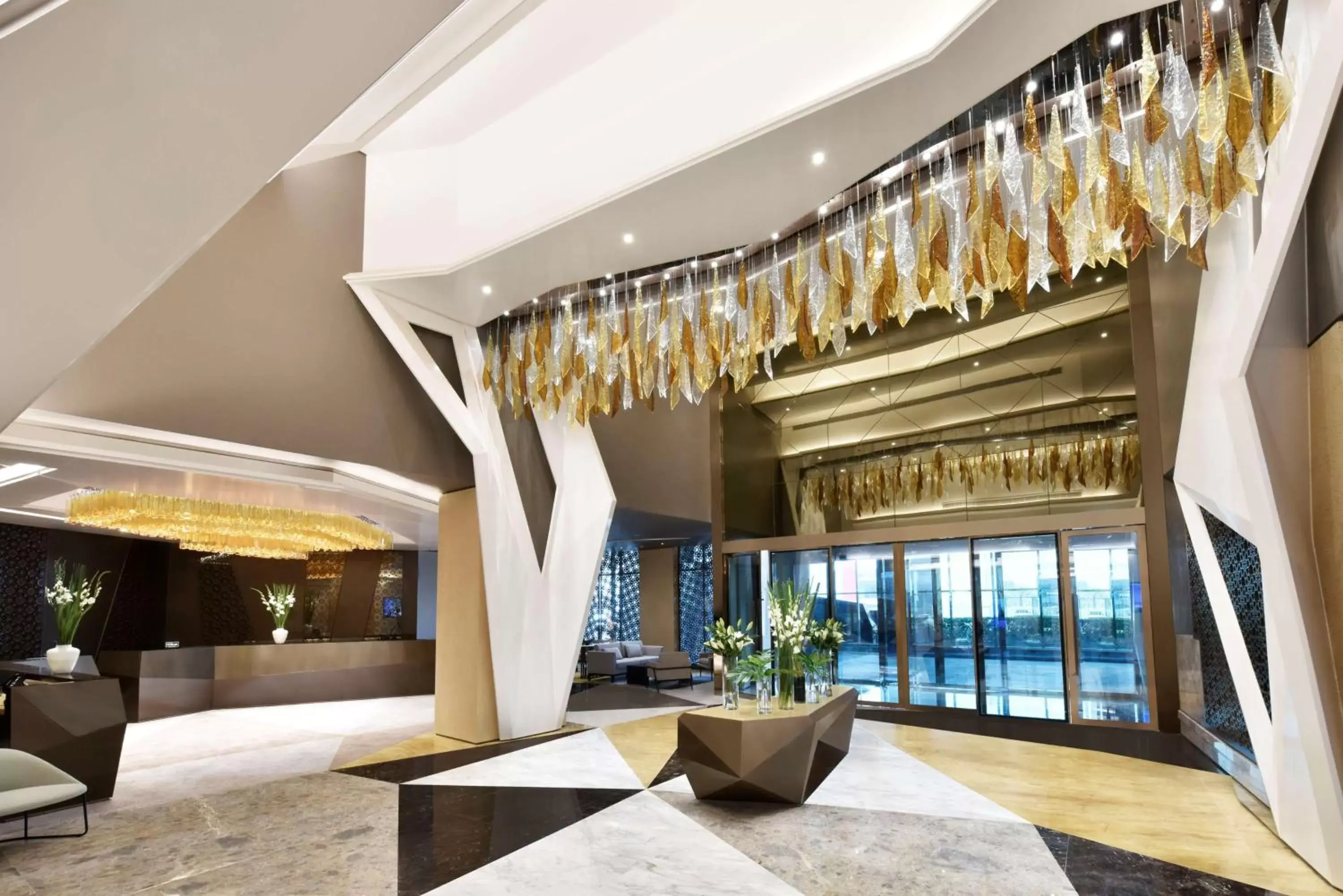 Lobby or reception in Hilton Bahrain