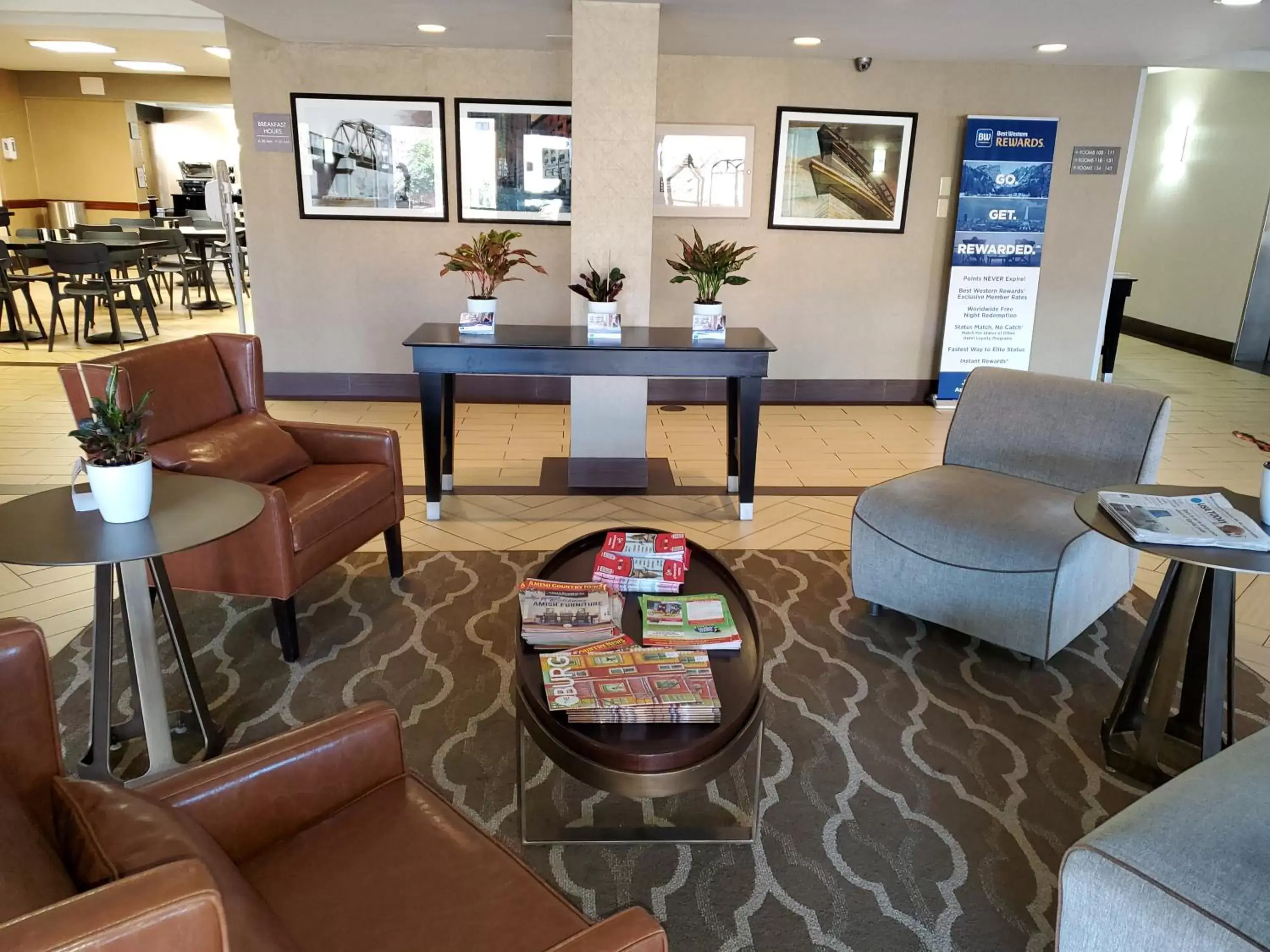 Lobby or reception, Lobby/Reception in Best Western Harrisburg North Hotel