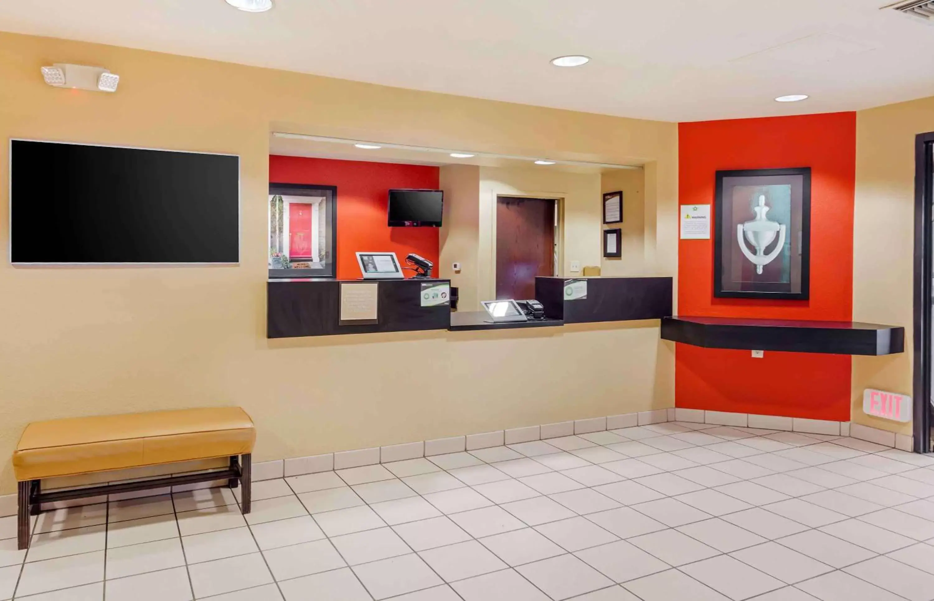 Lobby or reception, Lobby/Reception in Extended Stay America Suites - Orange County - Huntington Beach