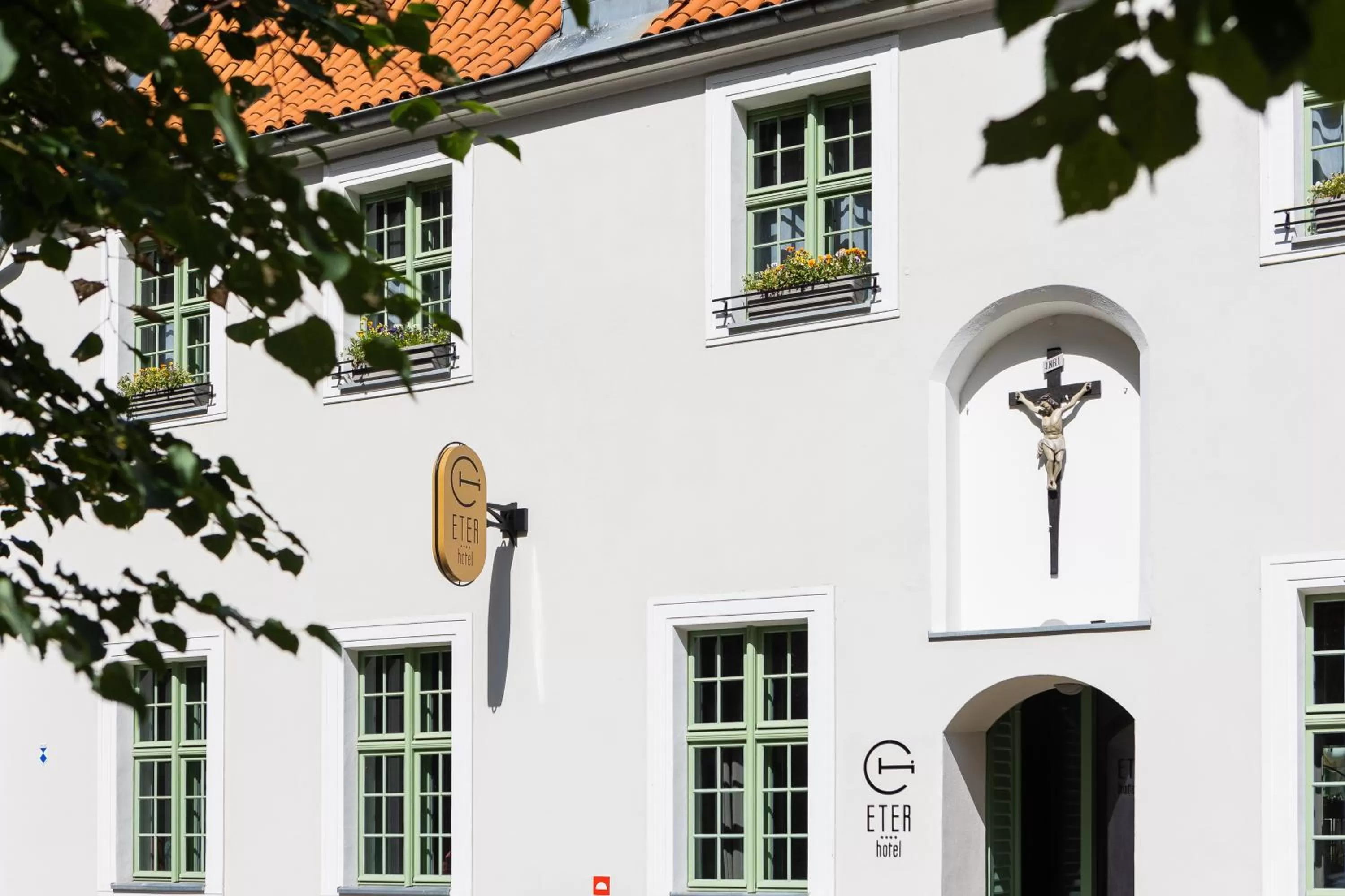 Property building in Hotel ETER