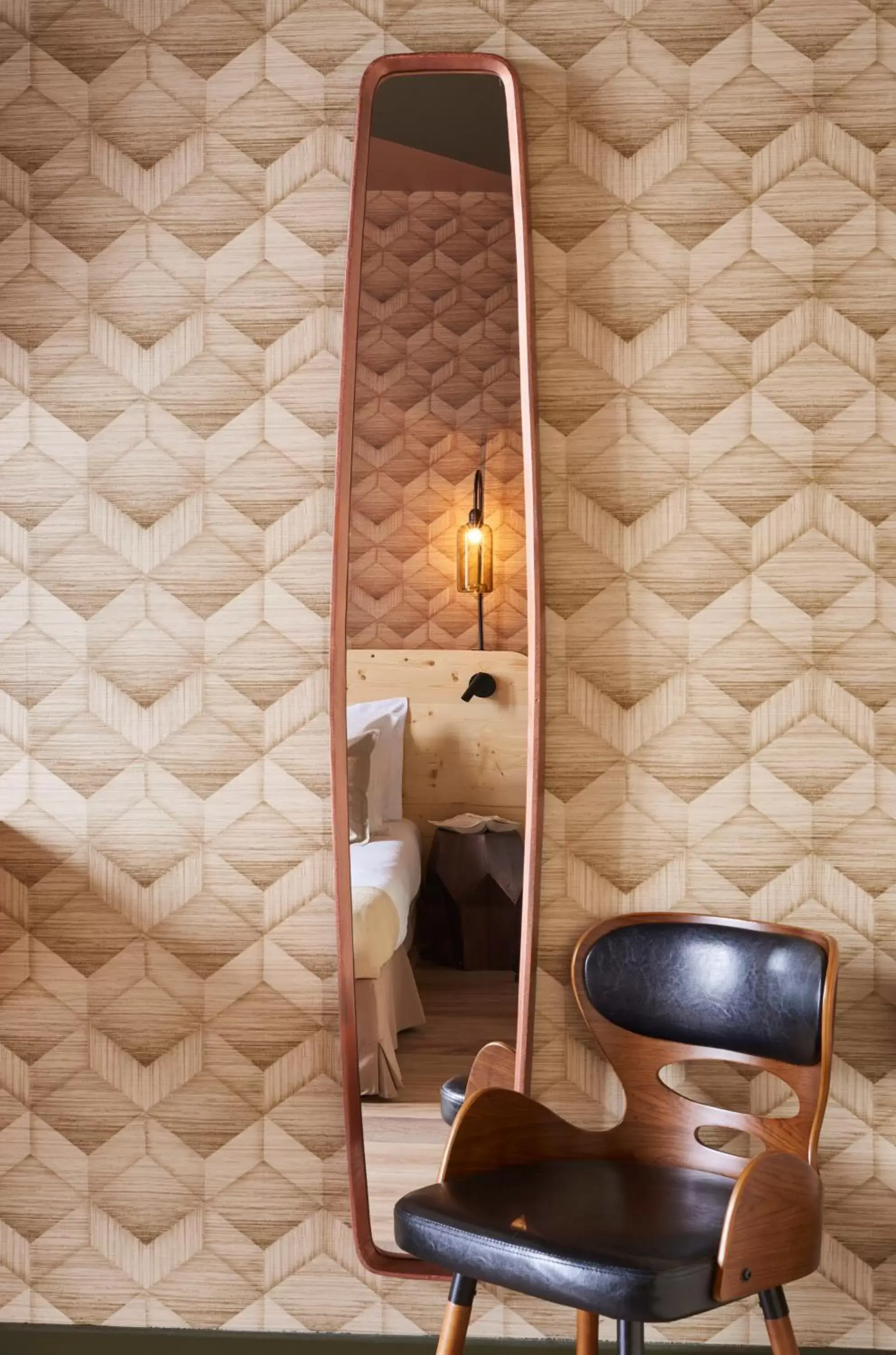 Bedroom, Bathroom in Hotel Konti Bordeaux by HappyCulture