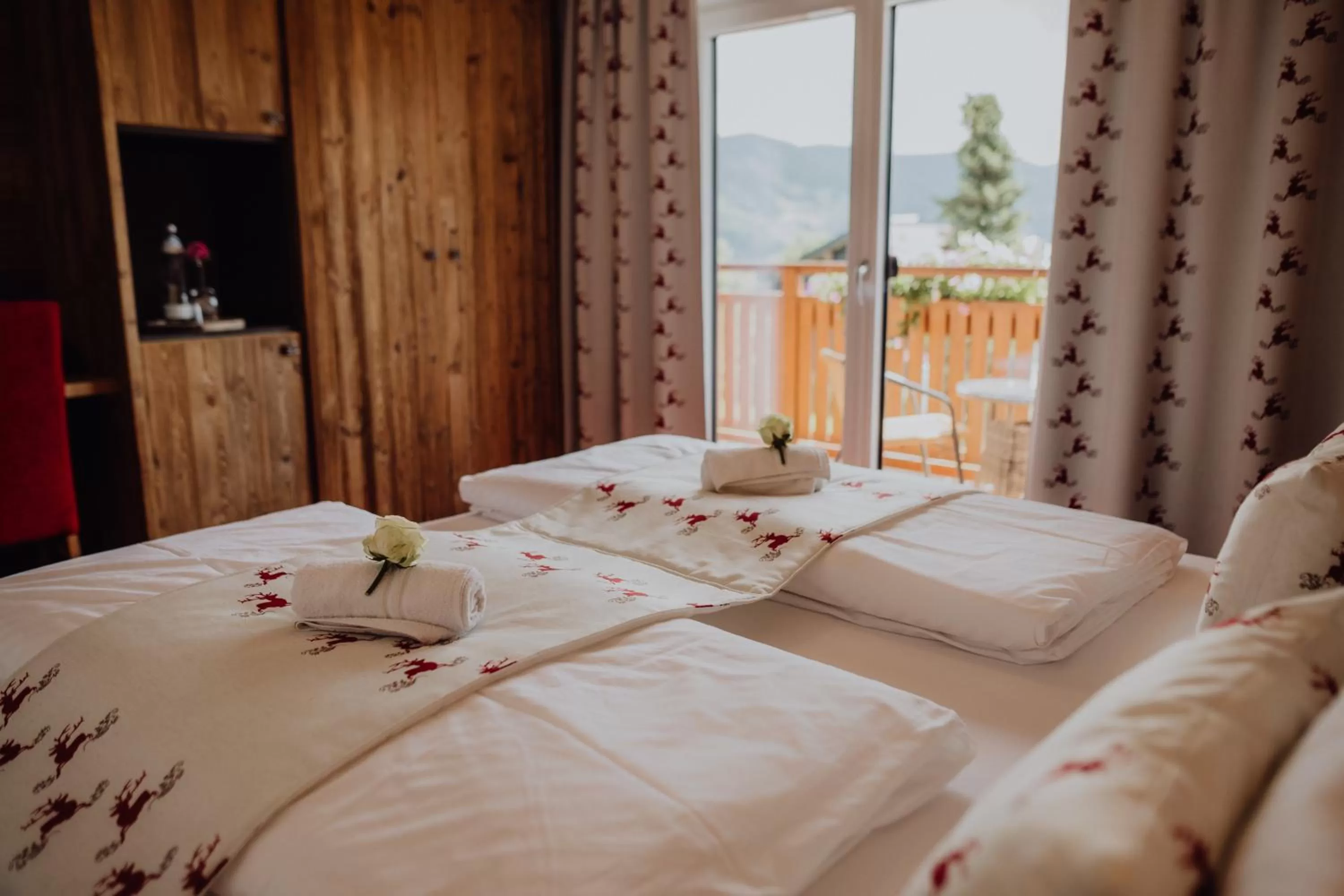Balcony/Terrace, Bed in Panorama Hotel Gasthof Leidingerhof