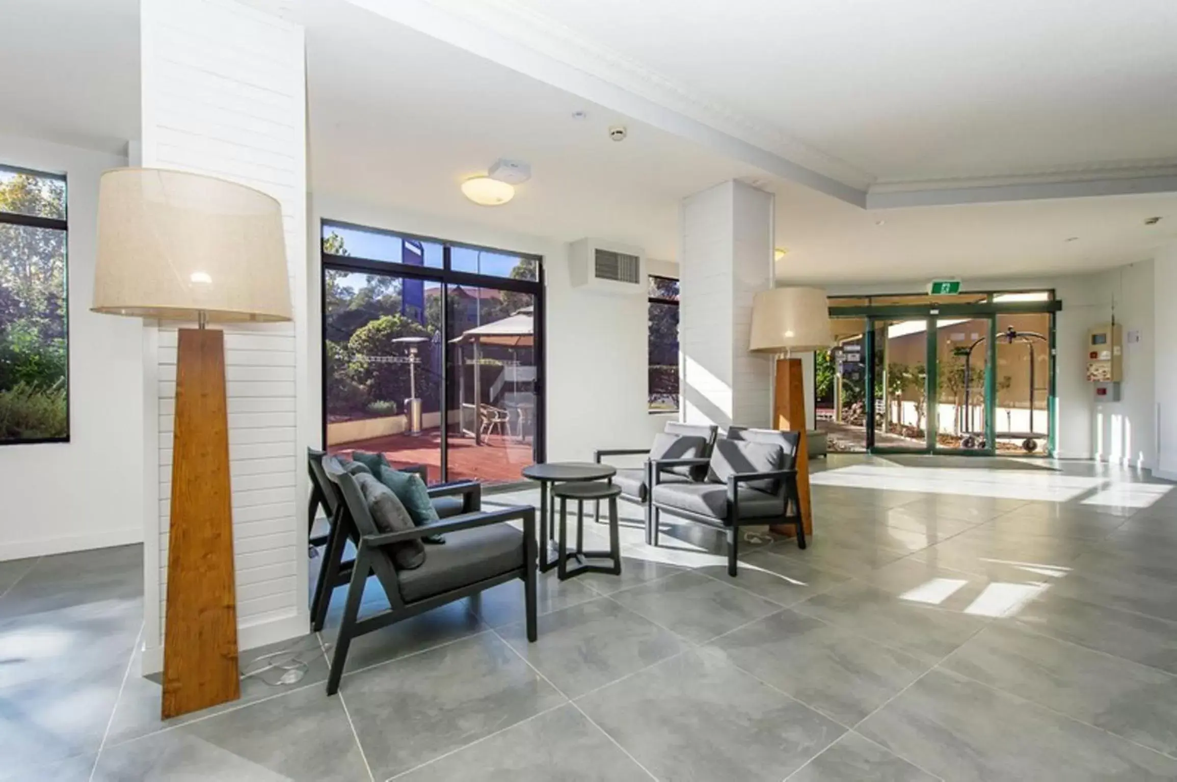 Lobby or reception in Alpha Hotel Canberra