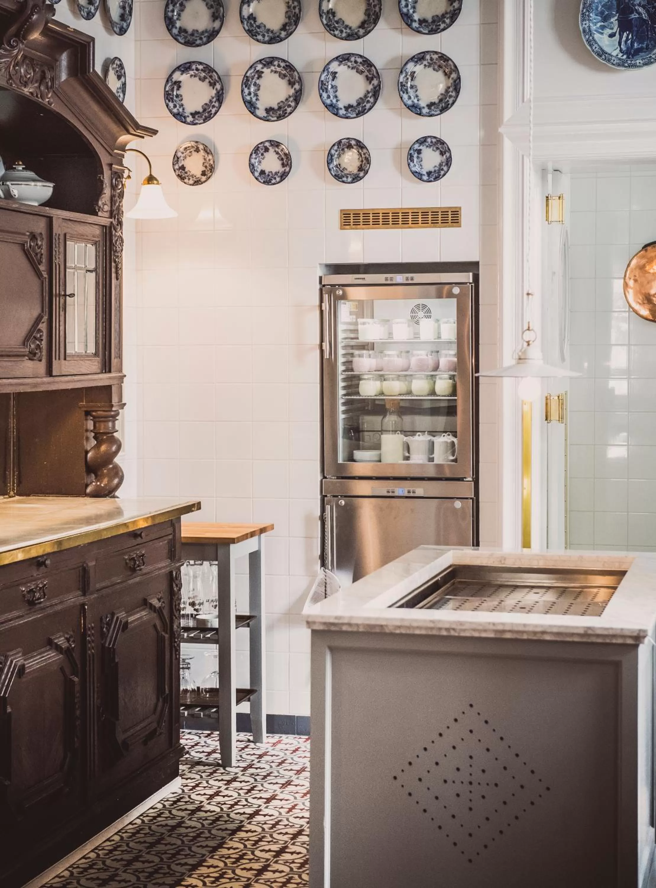 Restaurant/places to eat in HENRI Hotel Berlin Kurfürstendamm