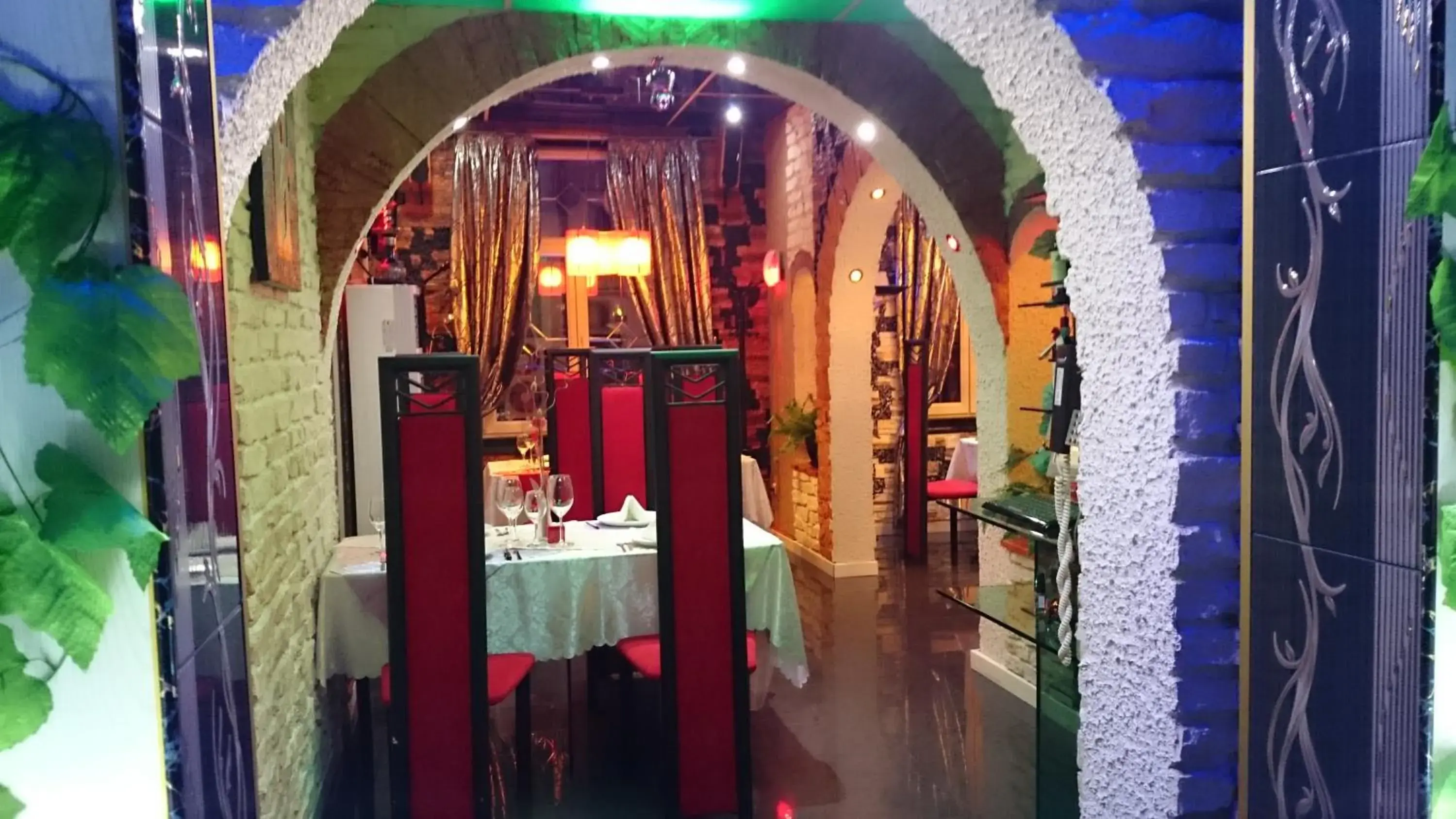 Restaurant/places to eat in Rimini Club Inn & Suites