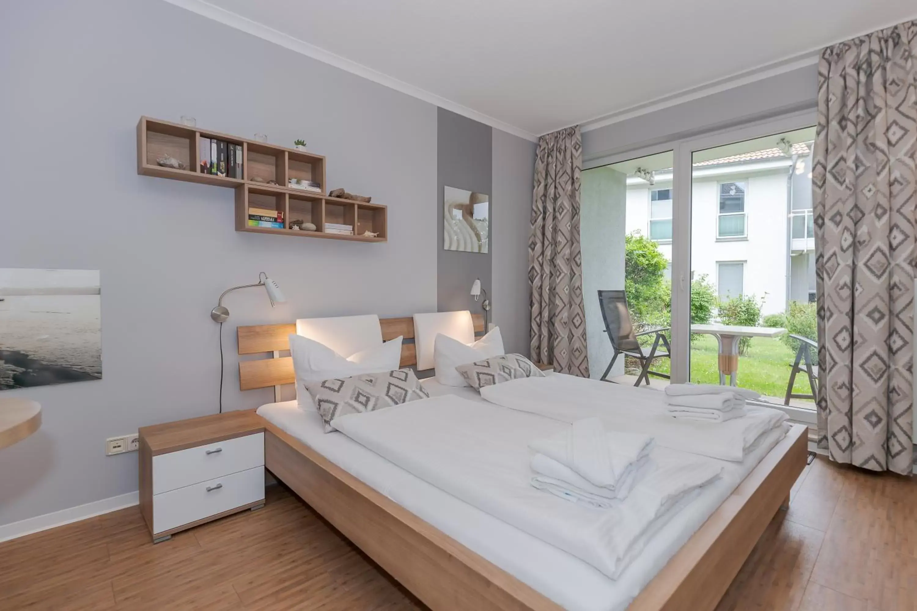 Studio with Balcony or Terrace in Yachthafenresidenz Studio with Balcony or Terrace in Yachthafenresidenz