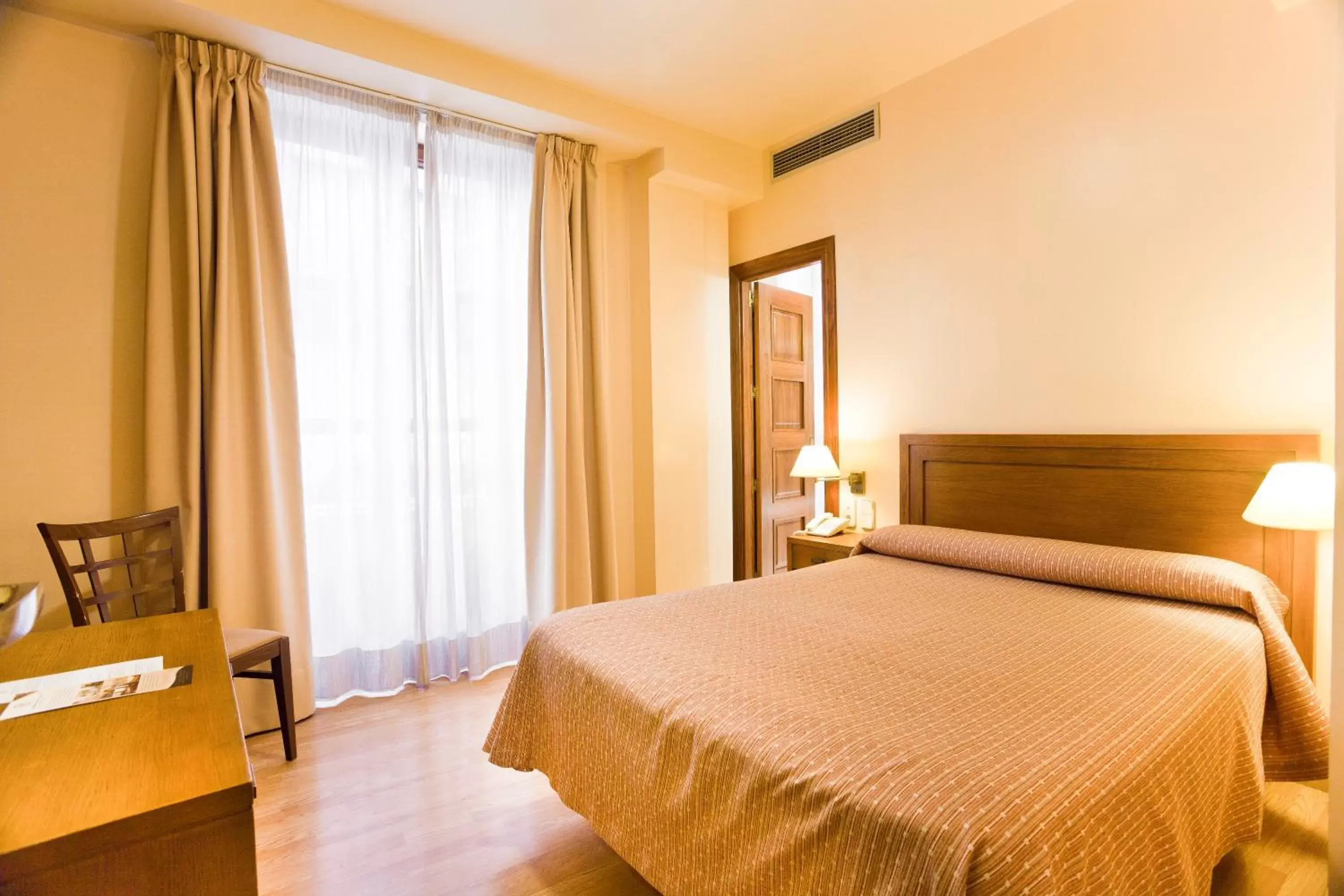 Photo of the whole room, Bed in Hotel Granada Centro