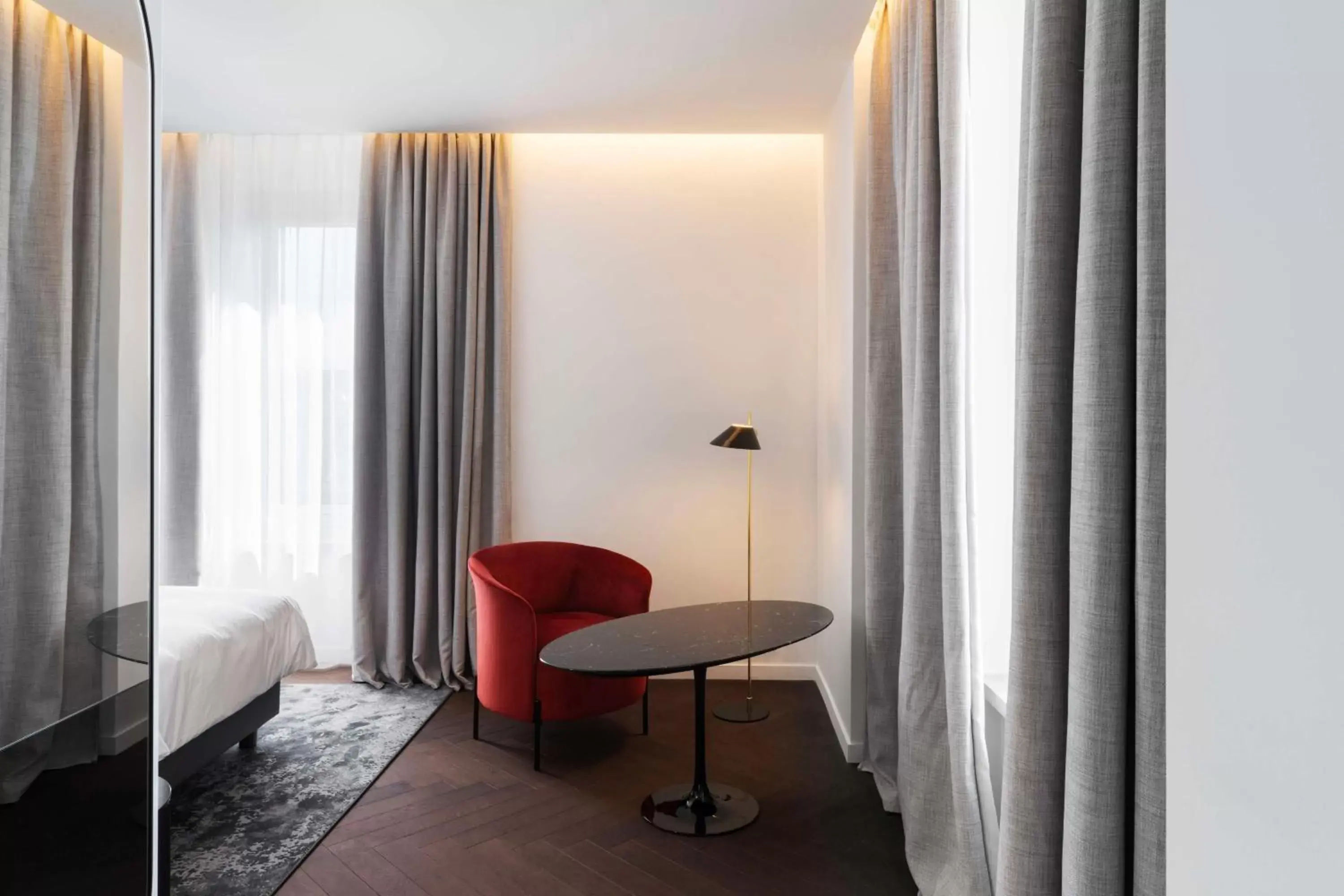 Photo of the whole room, Seating Area in Radisson Collection Hotel, Santa Sofia Milan