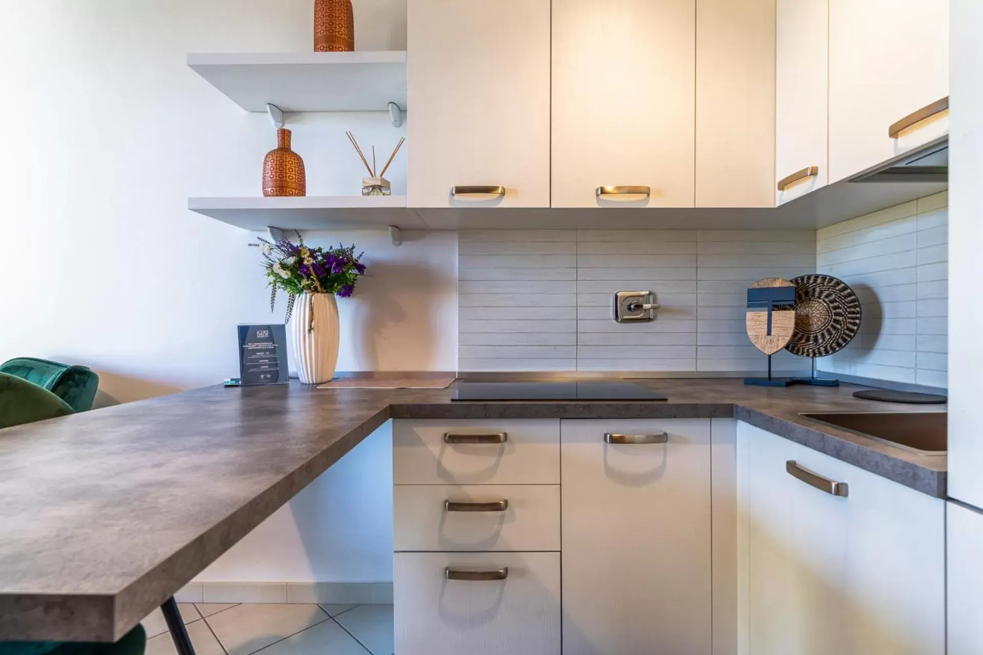 Kitchen/Kitchenette in Baba Residences