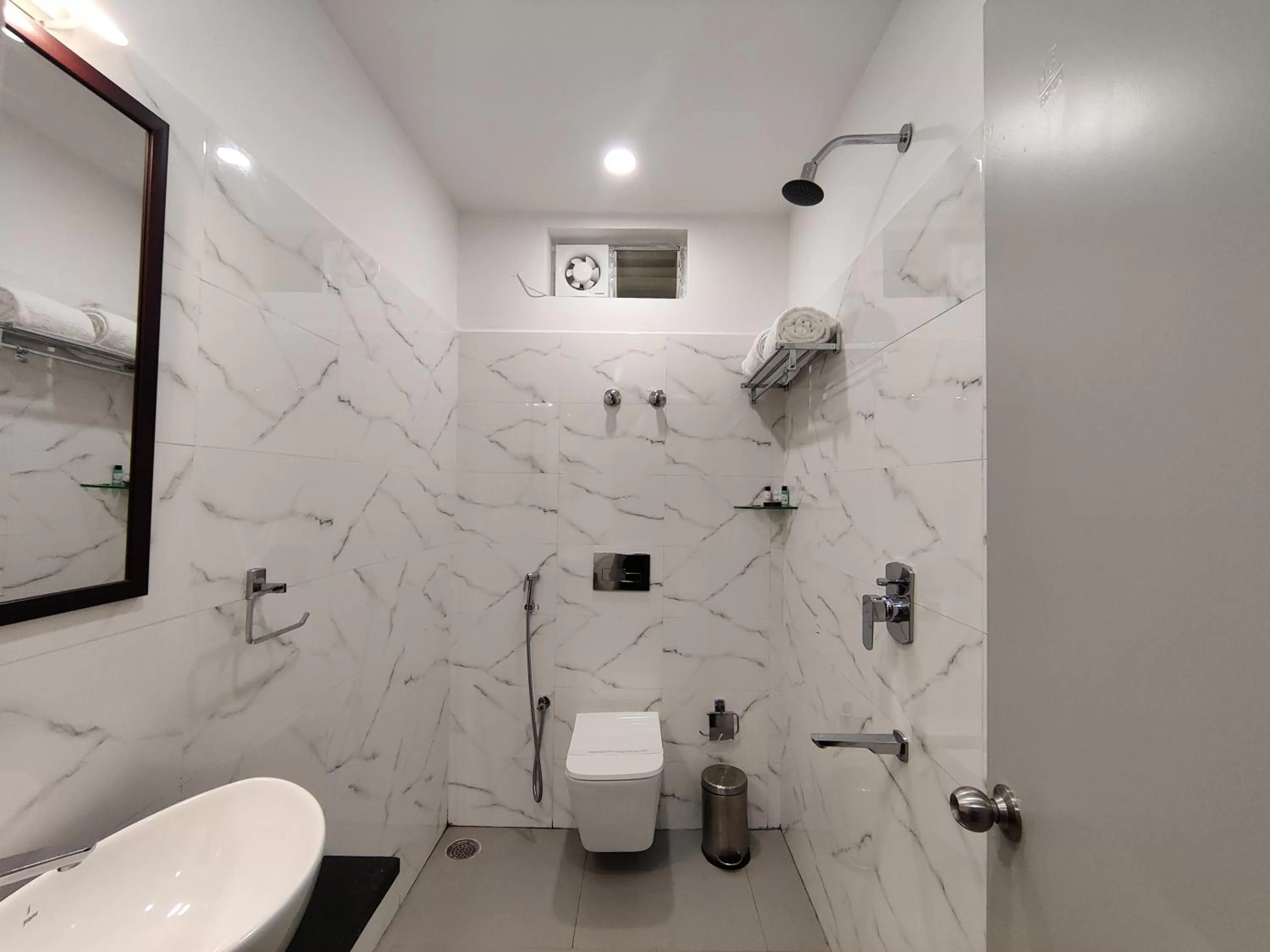 Bathroom in PARK IRIS HOTELS, Bharathi Nagar