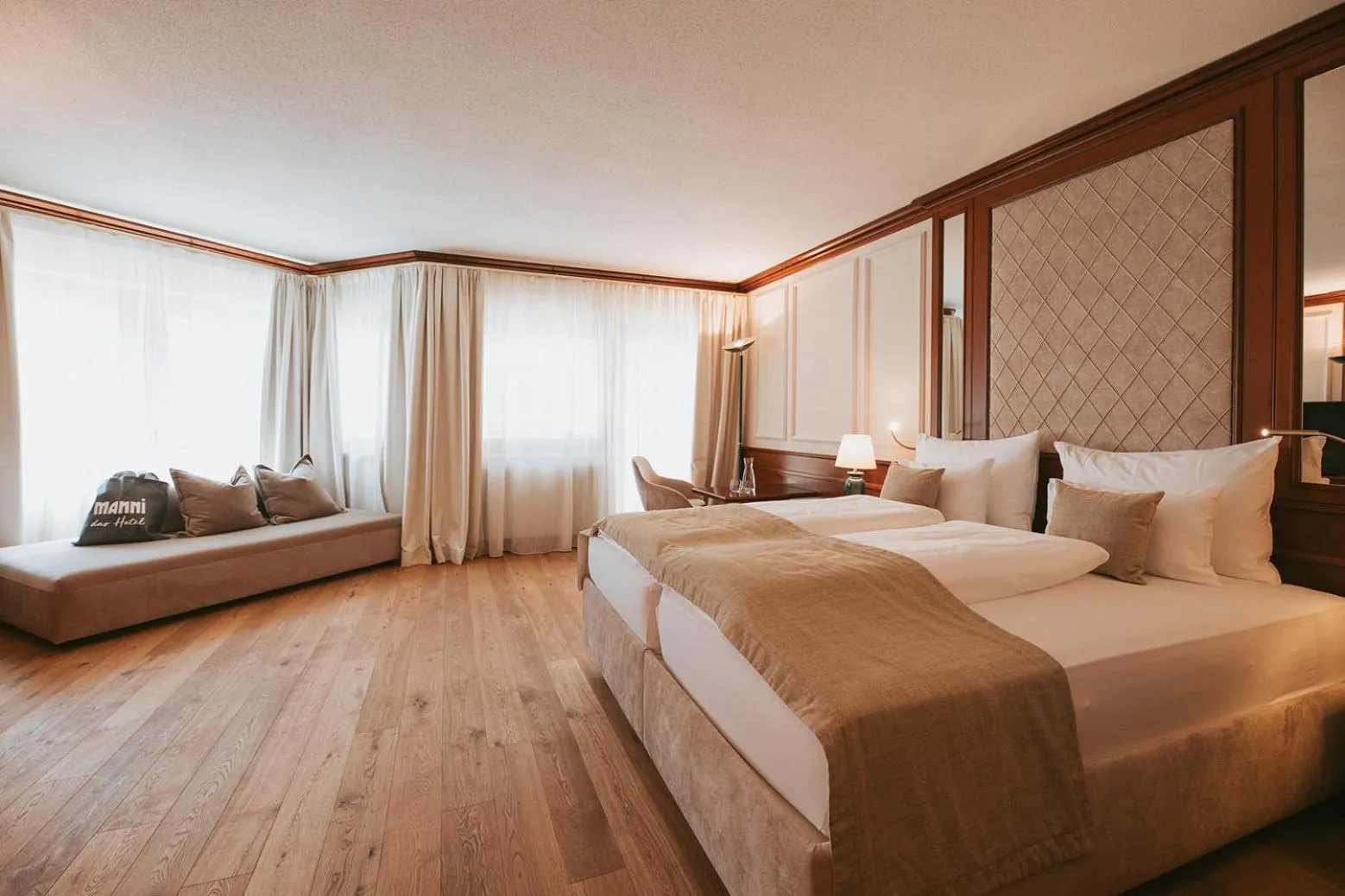 Photo of the whole room, Bed in MANNI das Hotel