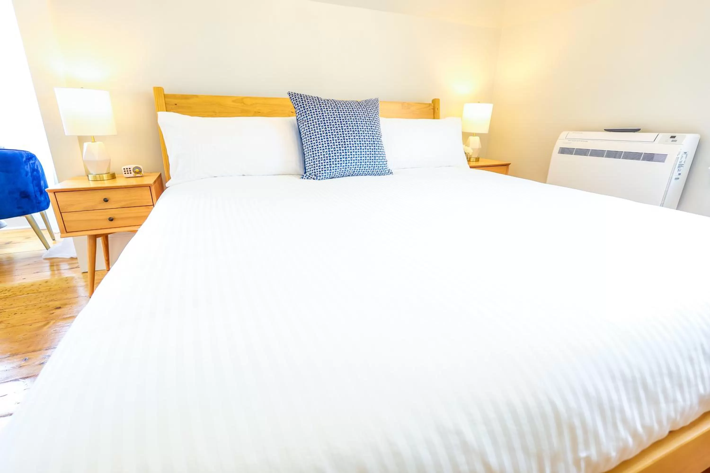 Bed in Mahone Bay Bed and Breakfast