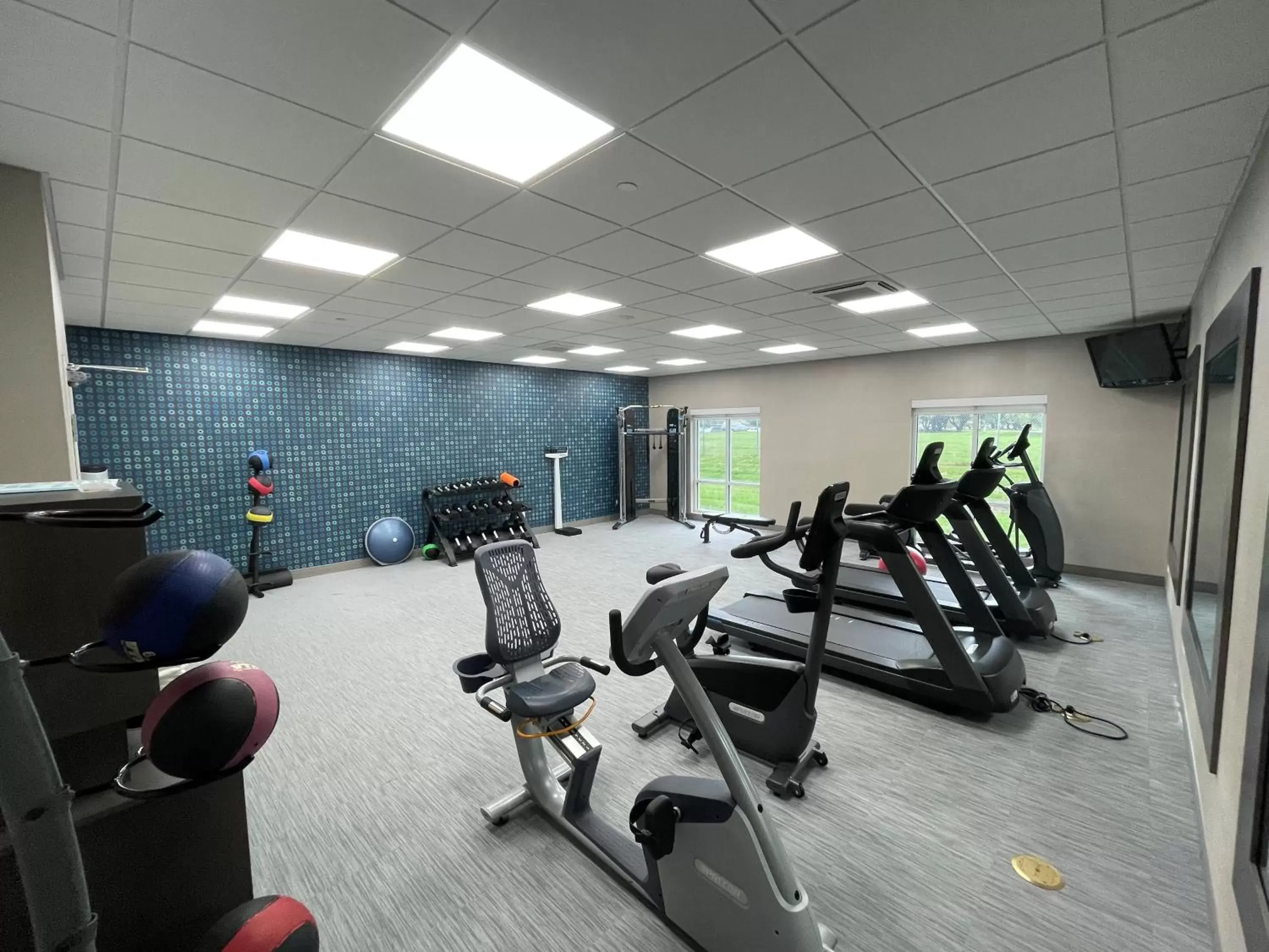 Fitness centre/facilities, Fitness Center/Facilities in La Quinta Inn & Suites by Wyndham Ankeny IA - Des Moines IA