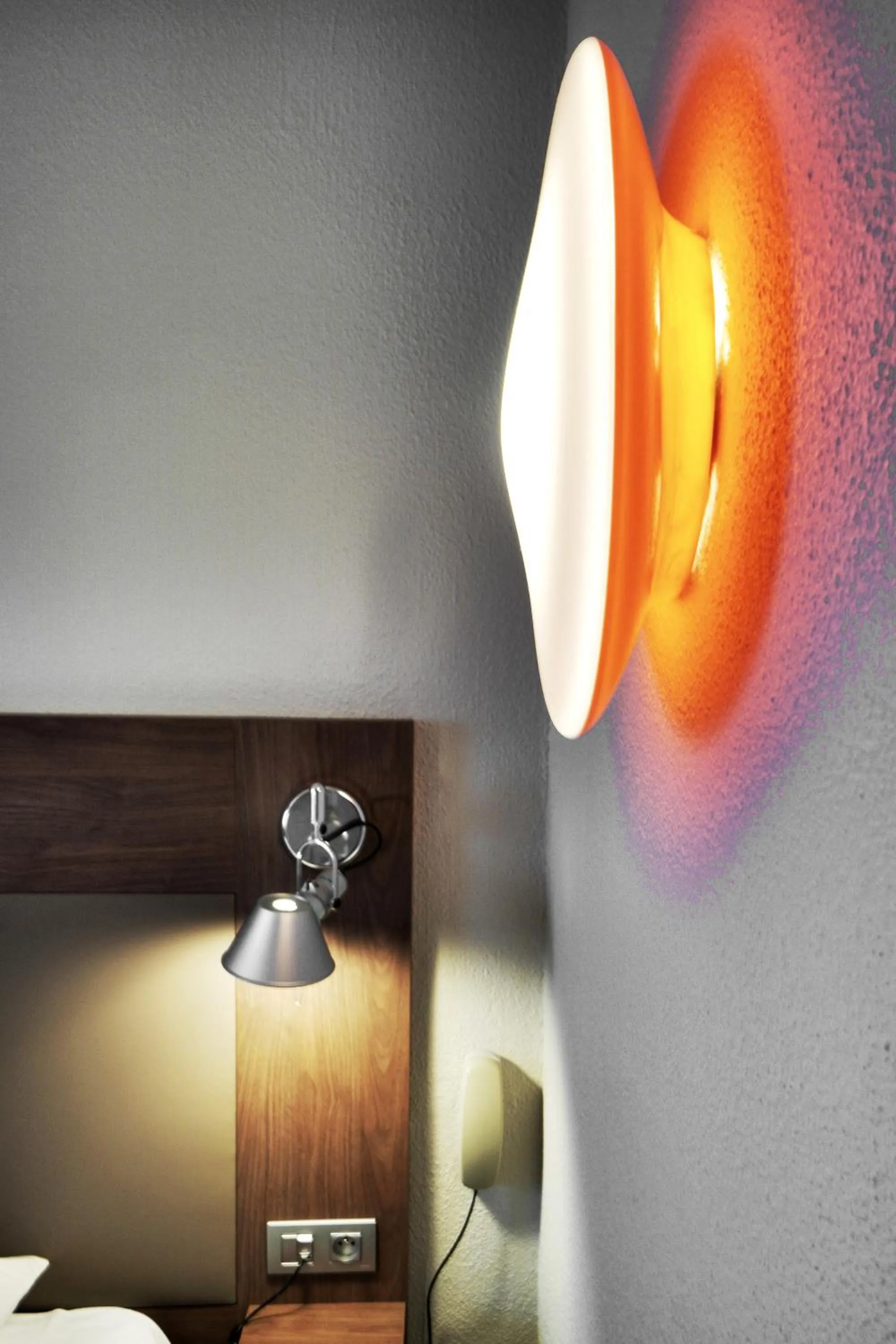 Decorative detail in Campanile Paris Ouest - Chaville