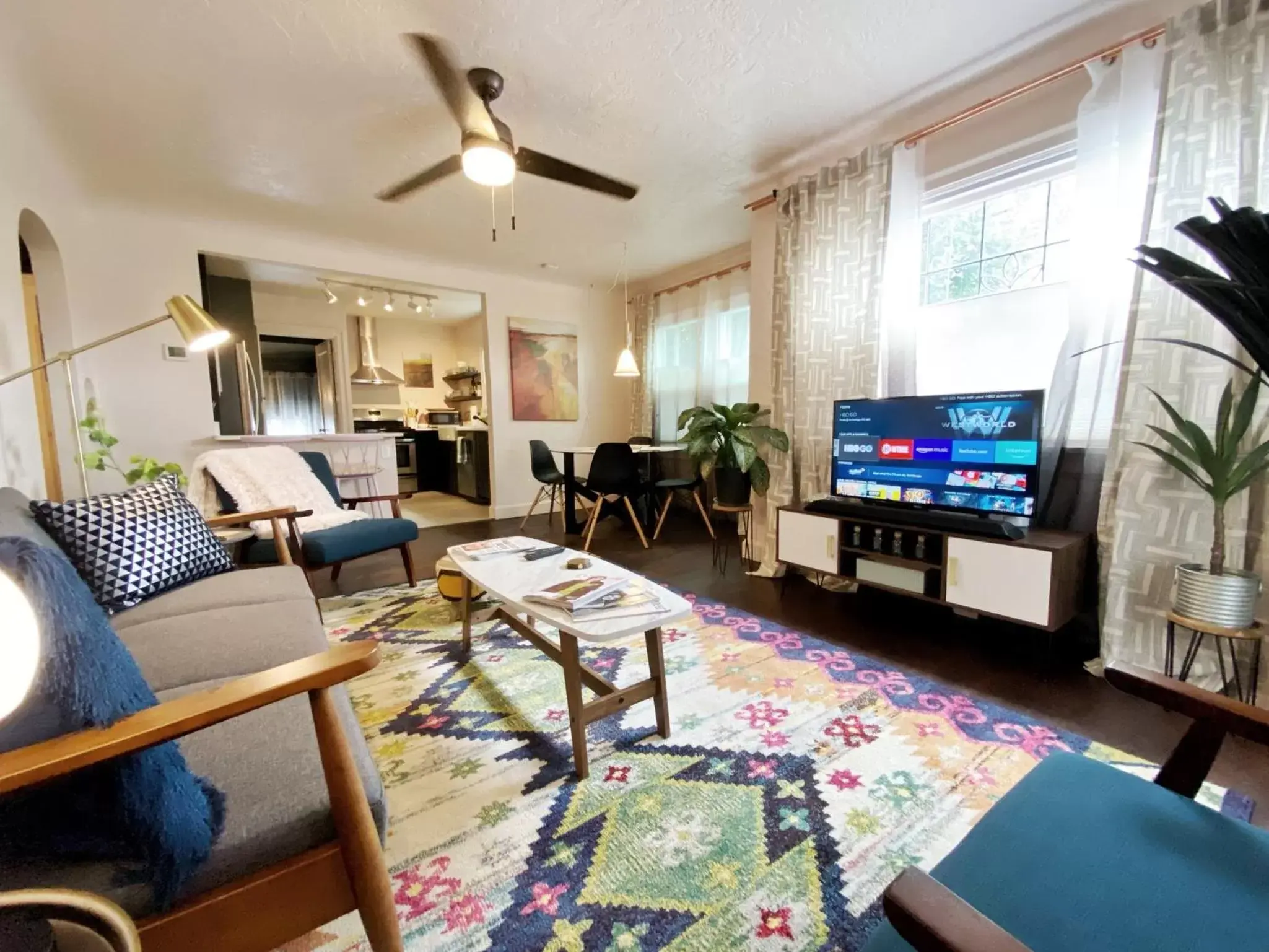 TV and multimedia, Seating Area in The Wesley Walla Walla