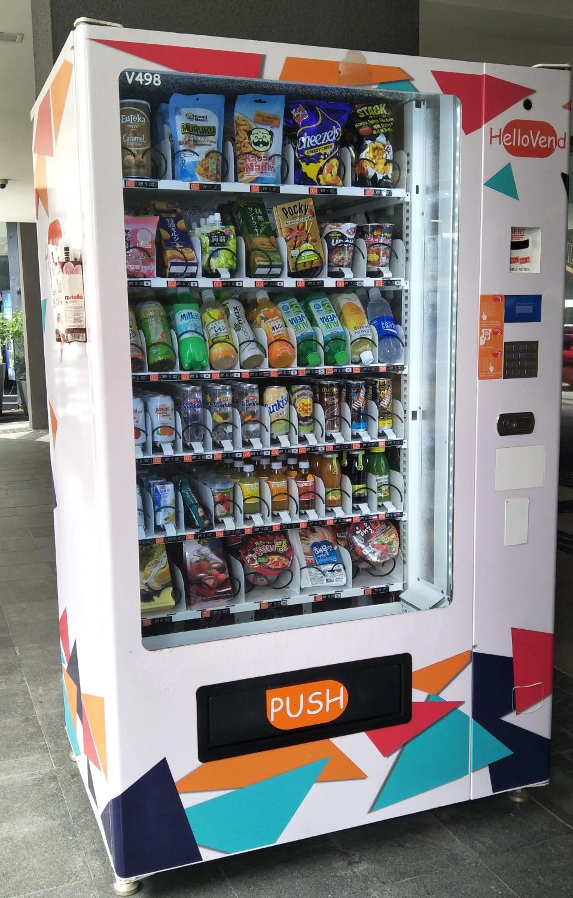 Food and drinks in Hotel Transit Kuala Lumpur