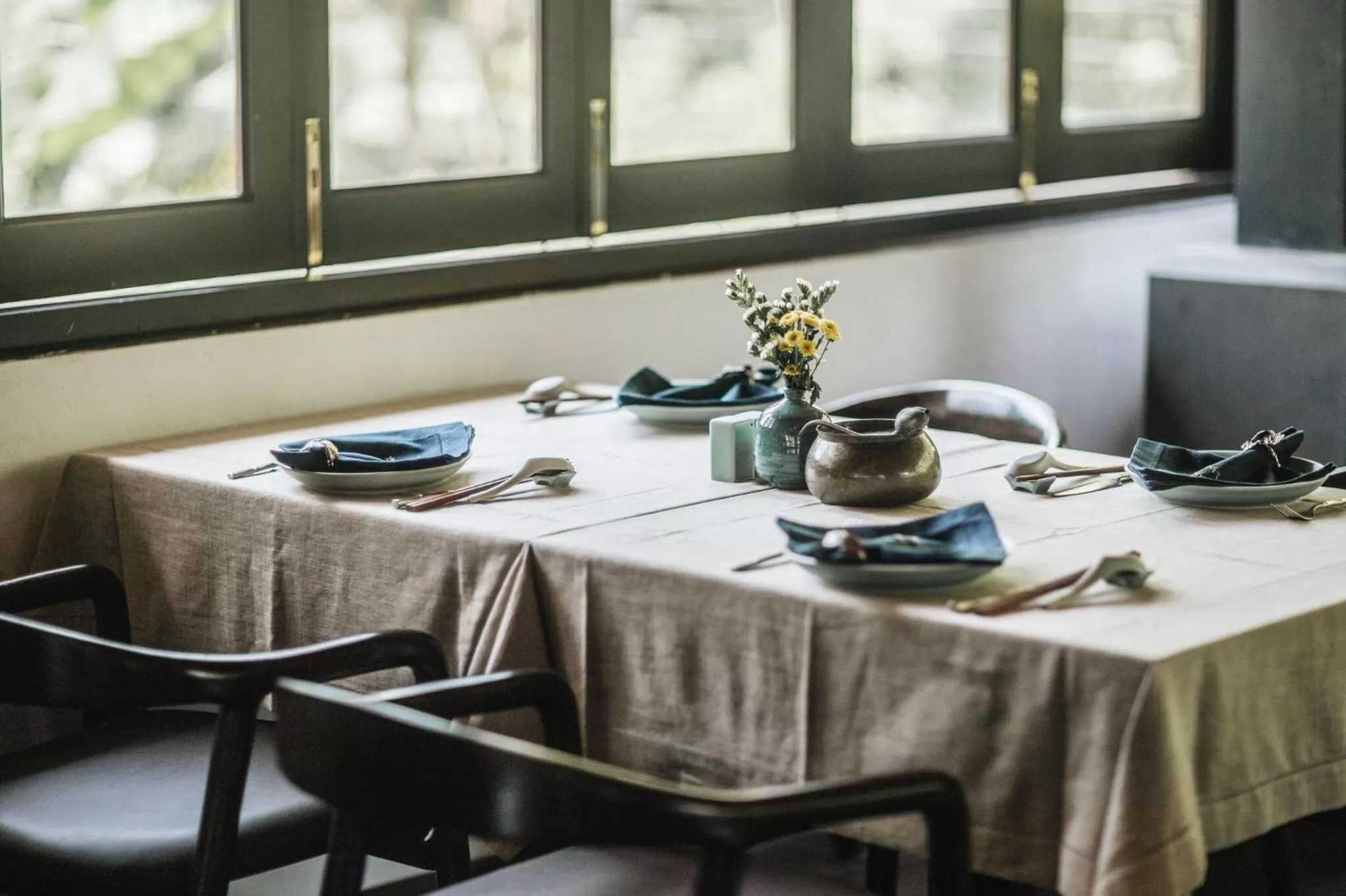 Restaurant/places to eat in Aravinda Resort Ninh Binh