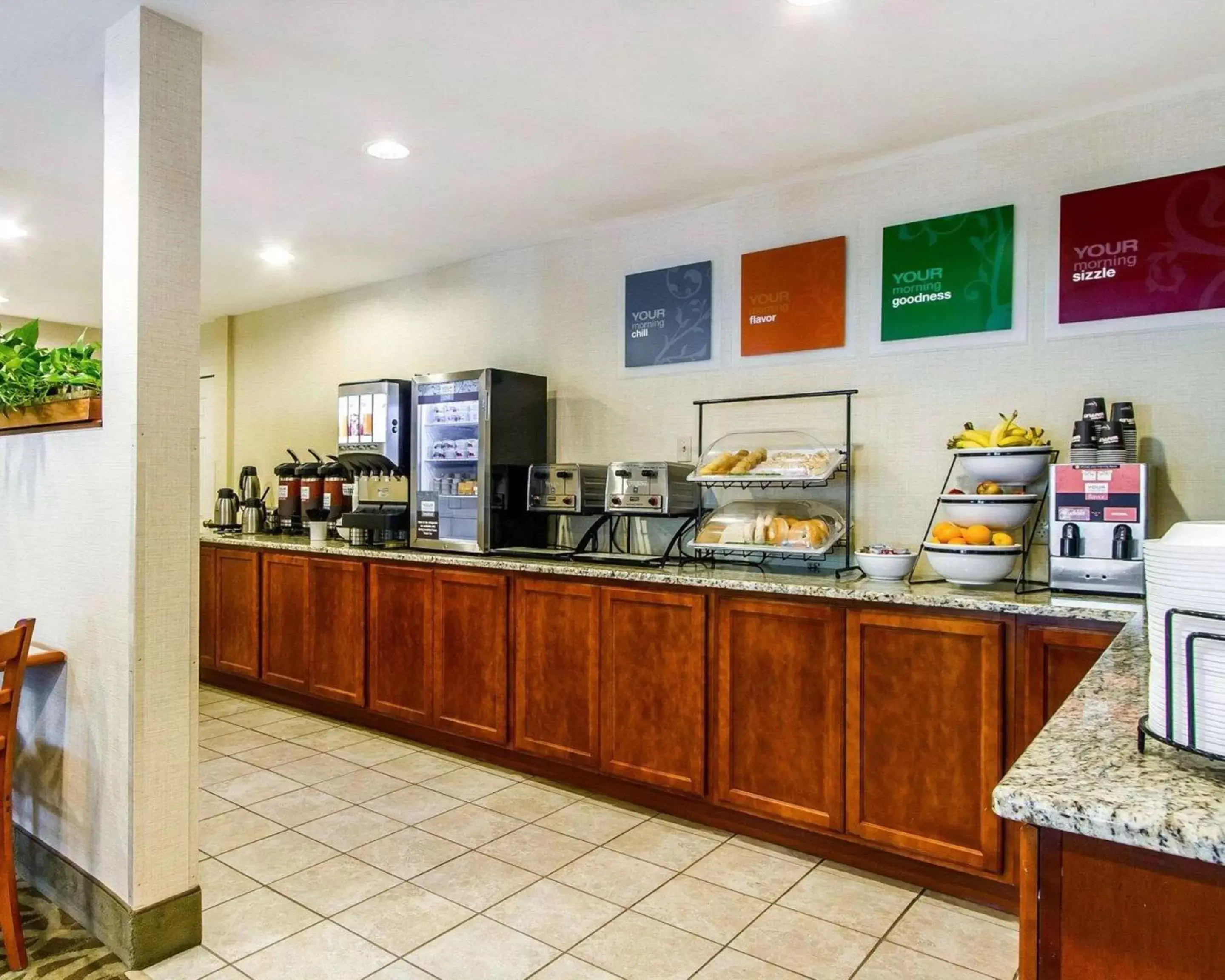 Restaurant/places to eat in Comfort Inn Brunswick Restaurant/places to eat in Comfort Inn Brunswick