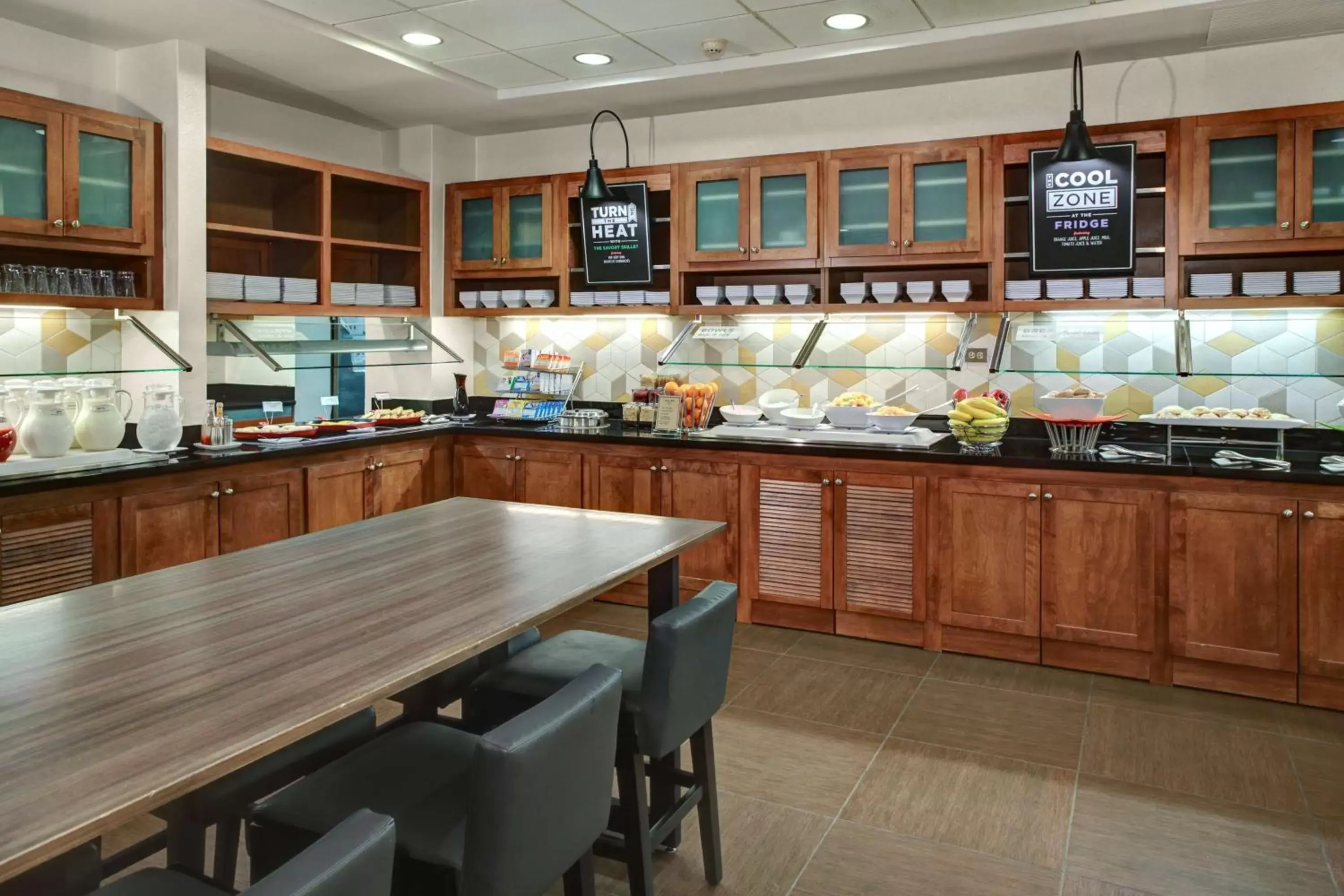 Restaurant/Places to Eat in Hyatt Place Sacramento Rancho Cordova