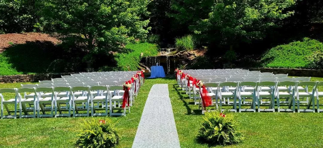 Day in The Lodge at Flat Rock