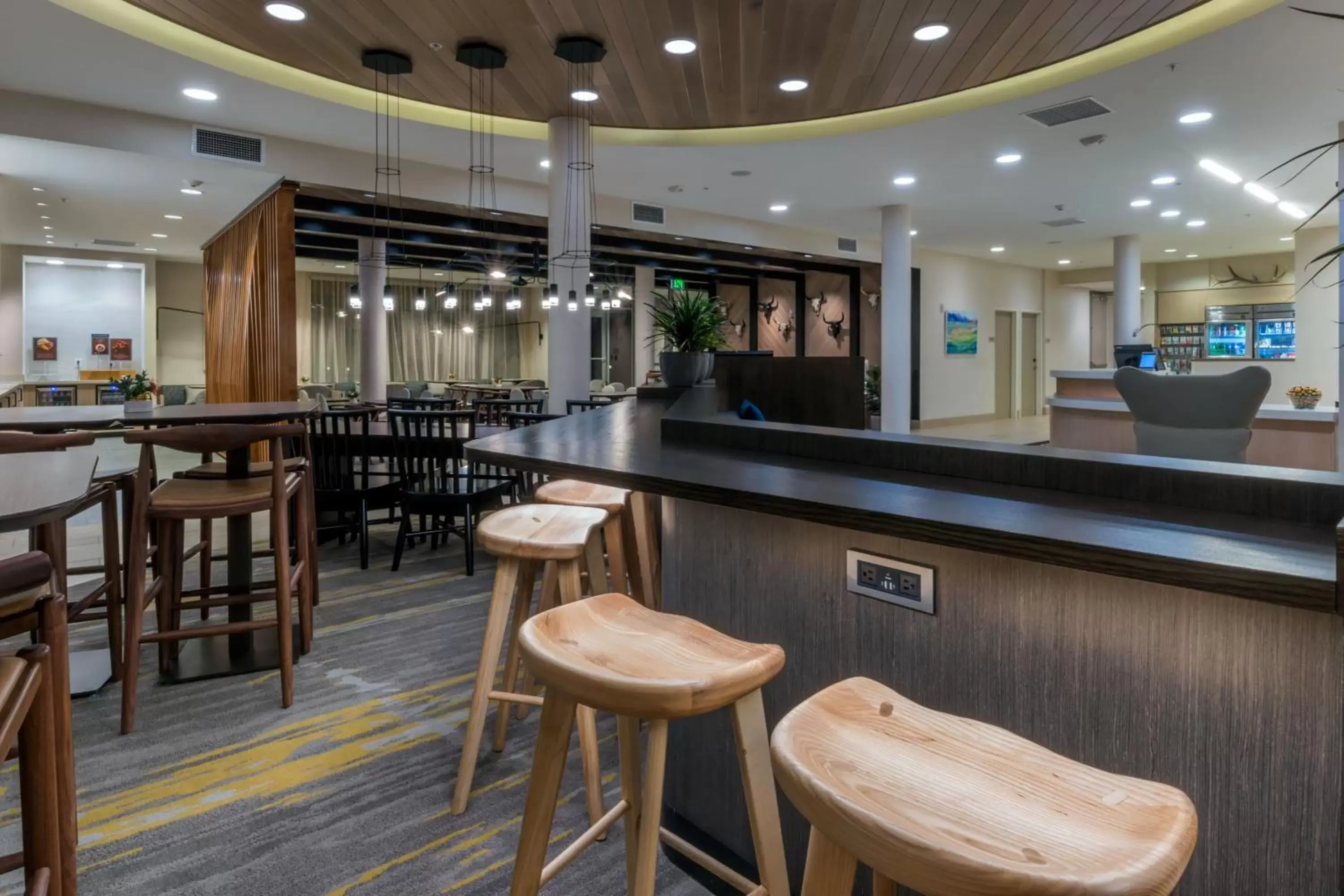 Lobby or reception, Lounge/Bar in SpringHill Suites by Marriott Jackson Hole