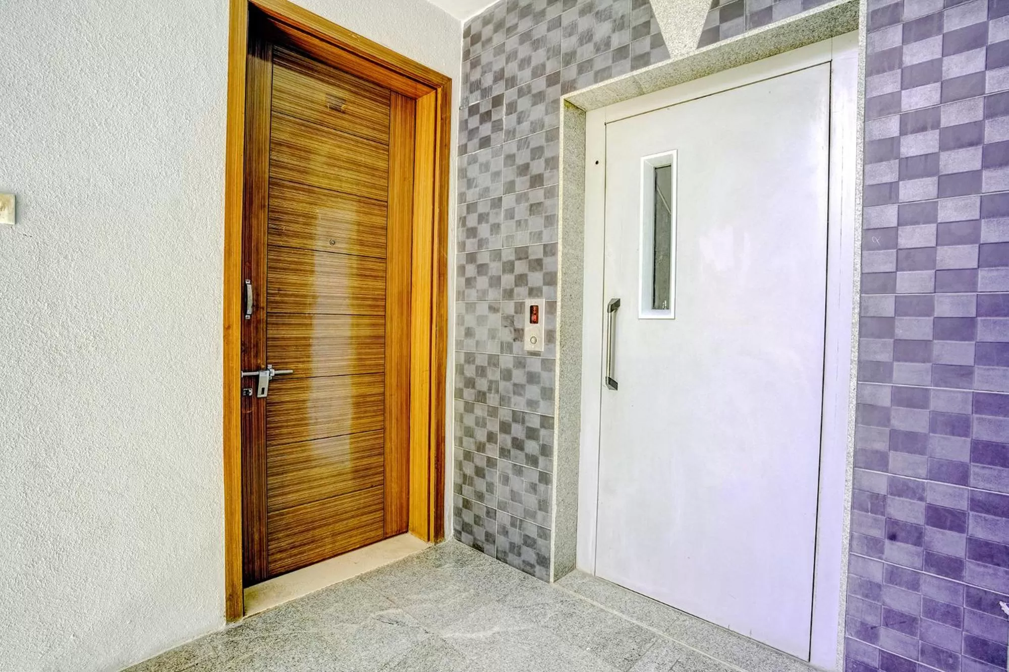 Lobby or reception in FabHotel Woods Regency