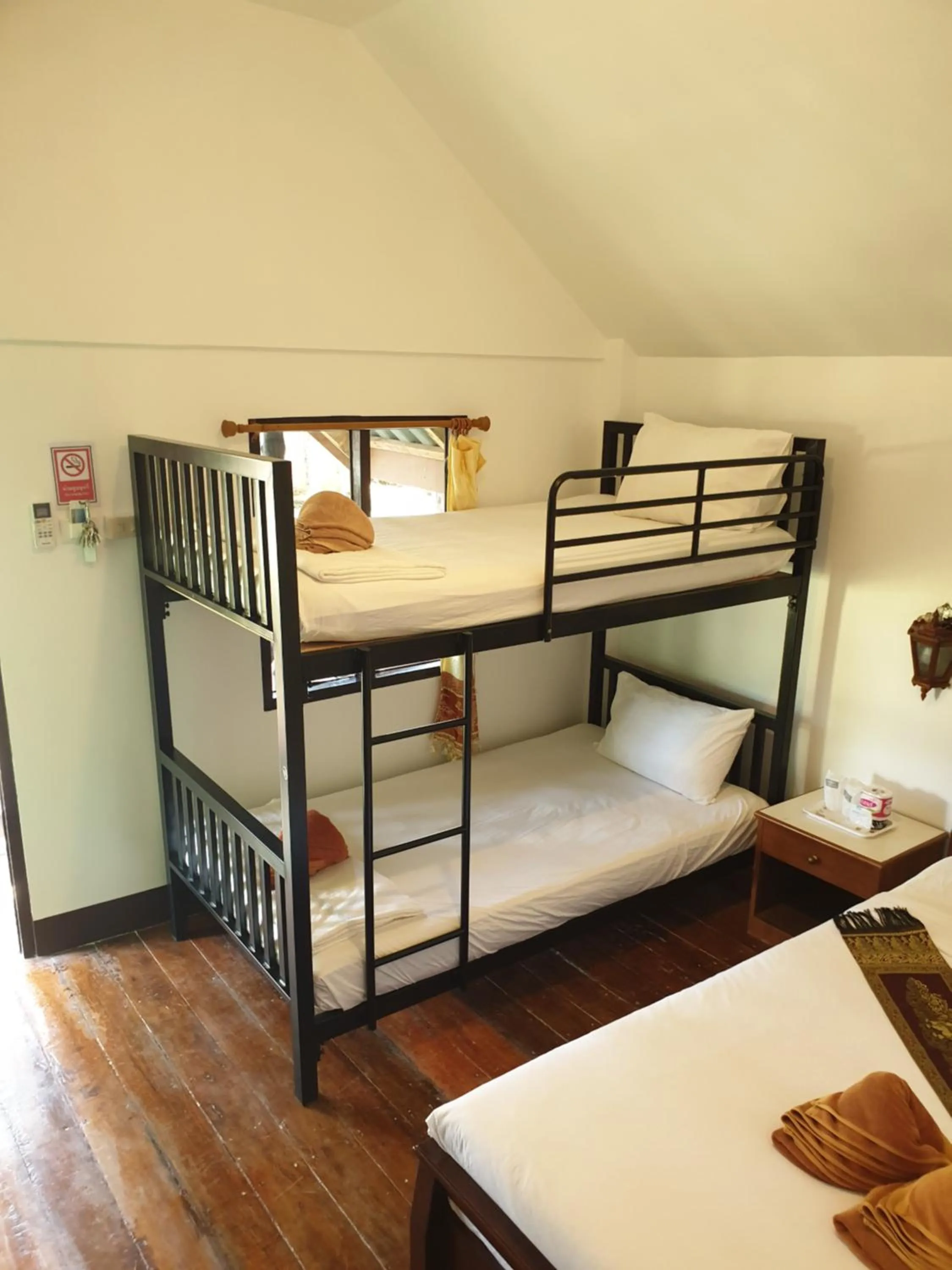 bunk bed, Bed in Lanta Family resort