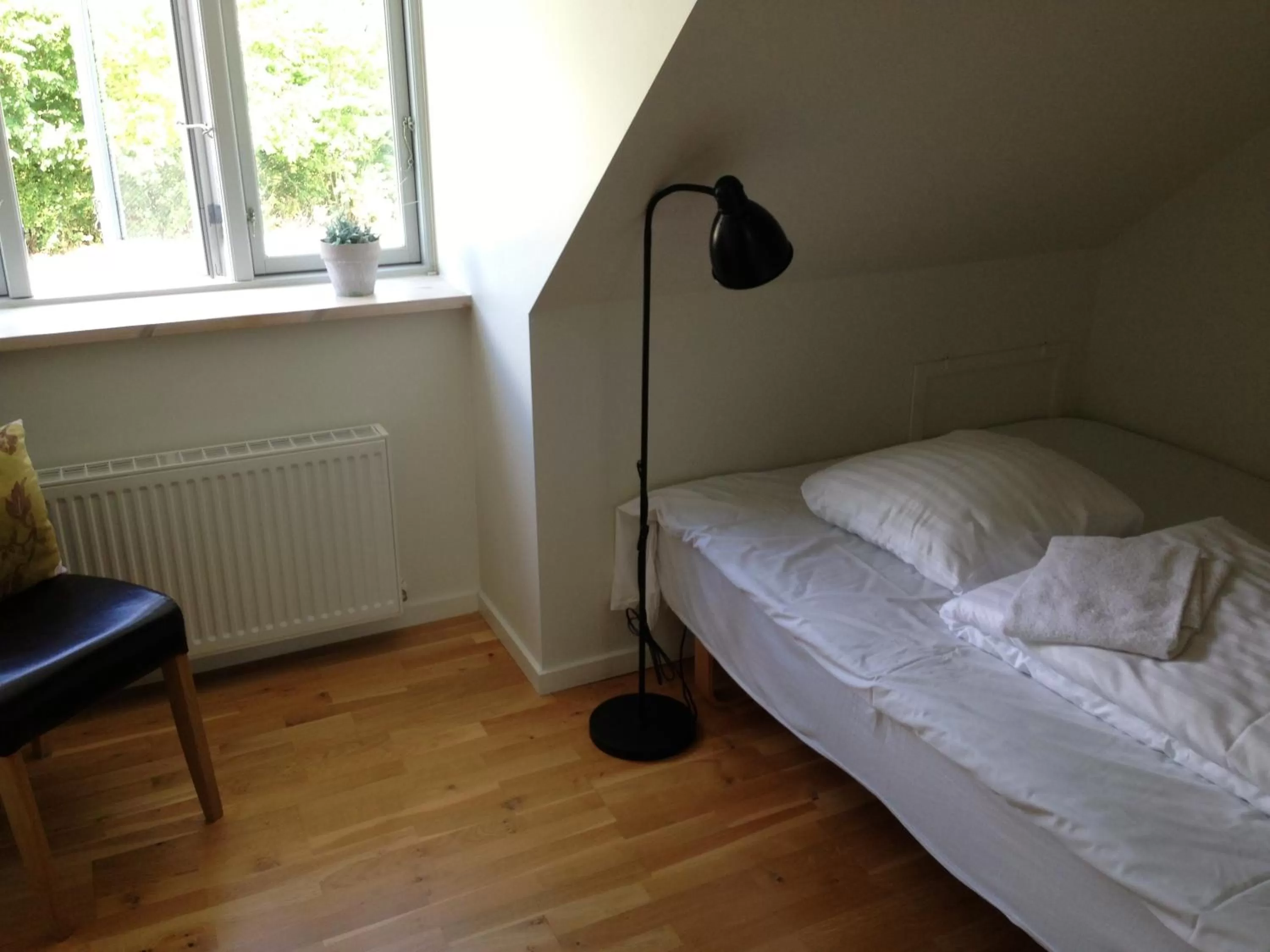 Bed in Kirke Saaby Forsamlingshus