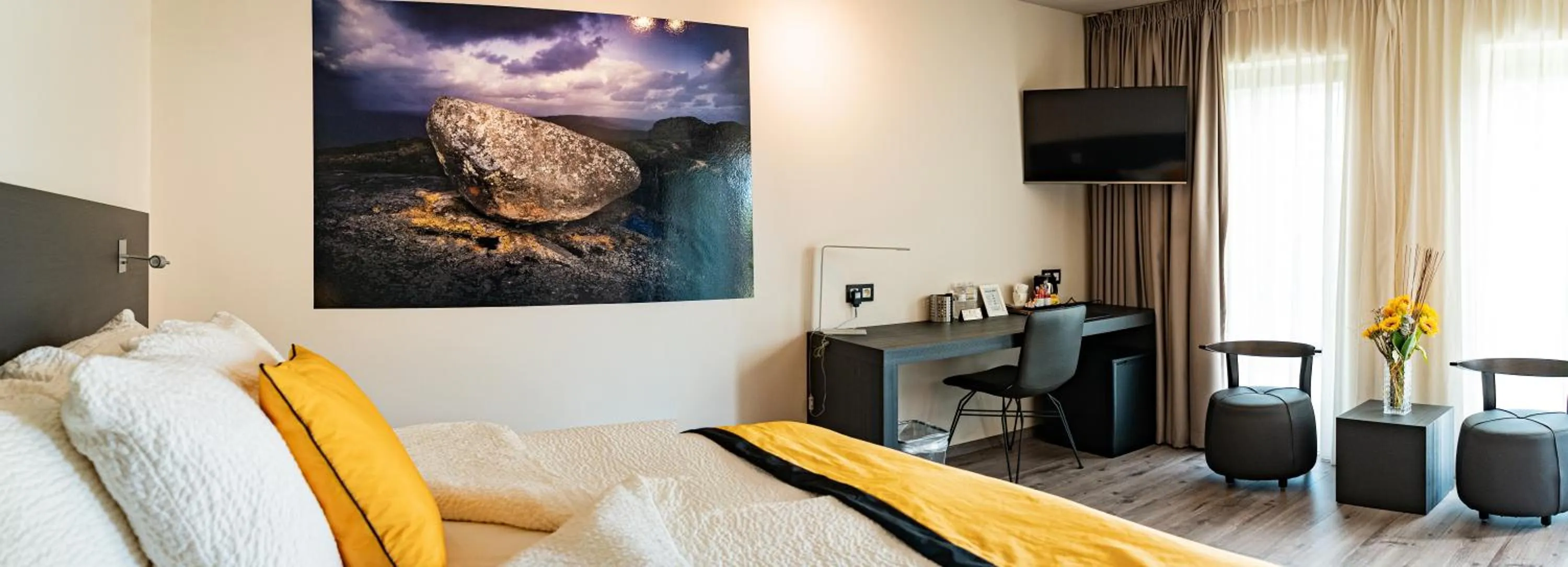 Photo of the whole room, Bed in B&B Abalona