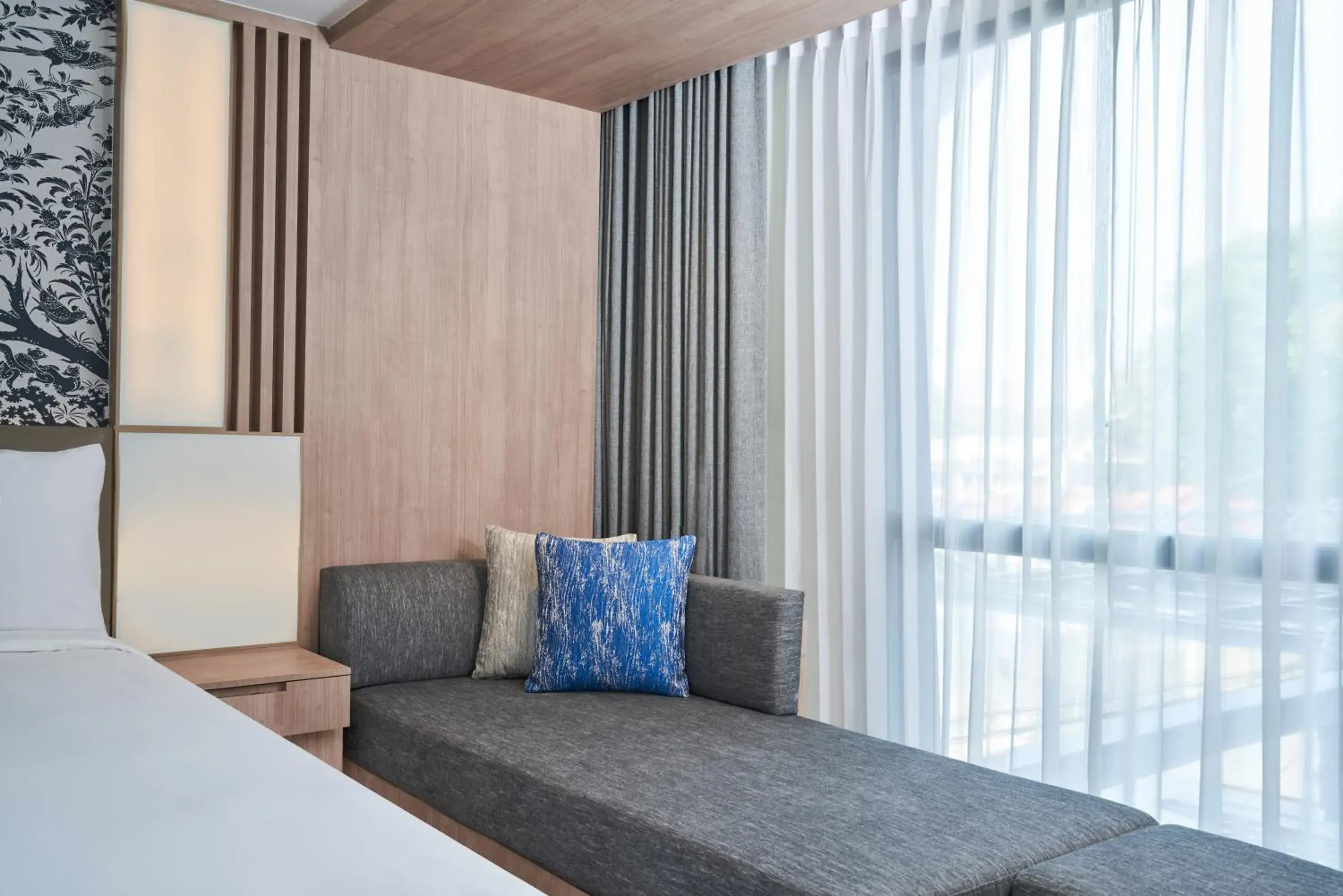 Bedroom, Seating Area in Courtyard by Marriott North Pattaya