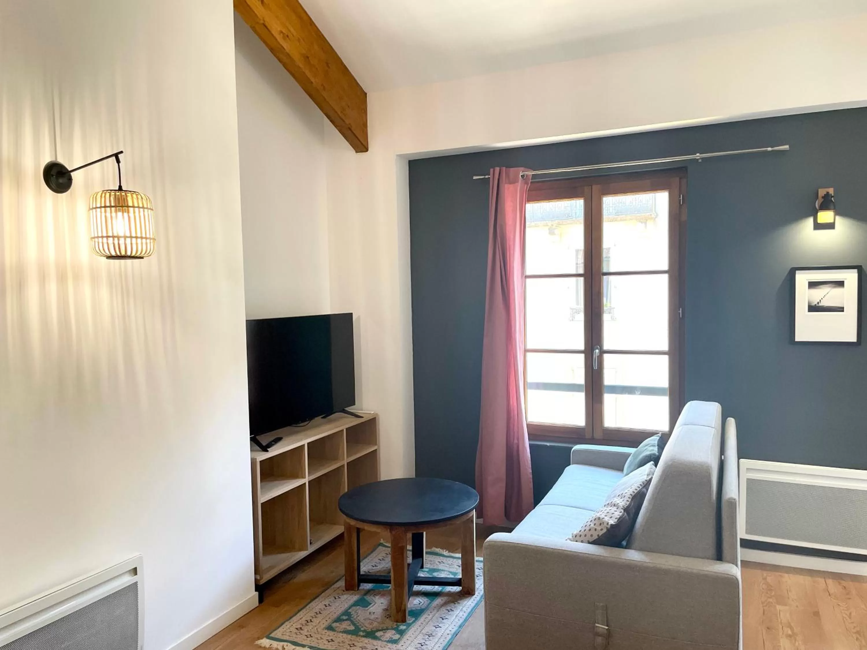 Living room, Seating Area in Dupain & Dubeurre Appart'Hôtel - Parking