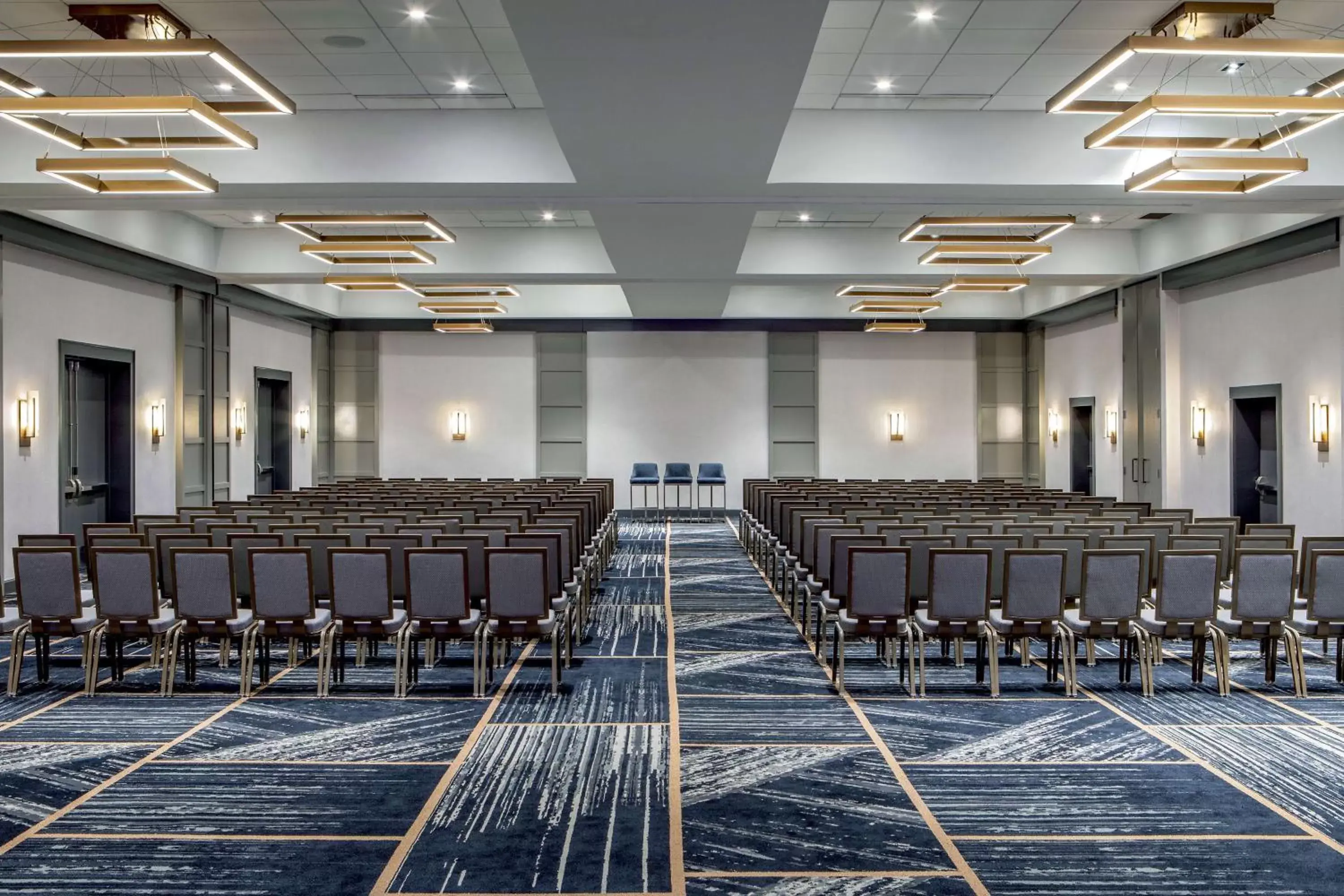 Meeting/conference room in DoubleTree by Hilton Washington DC North/Gaithersburg