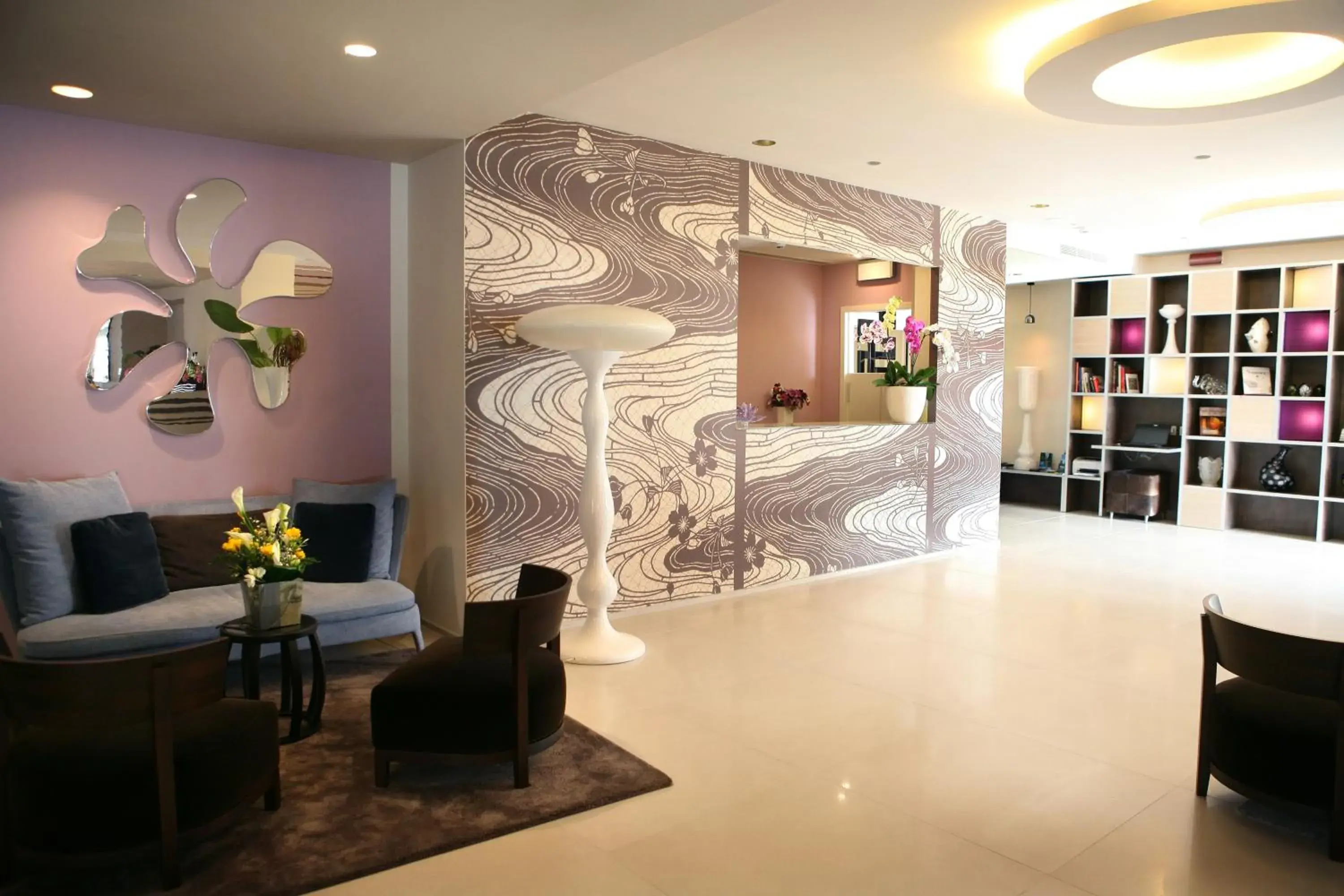 Lobby or reception, Lounge/Bar in Hotel Eden