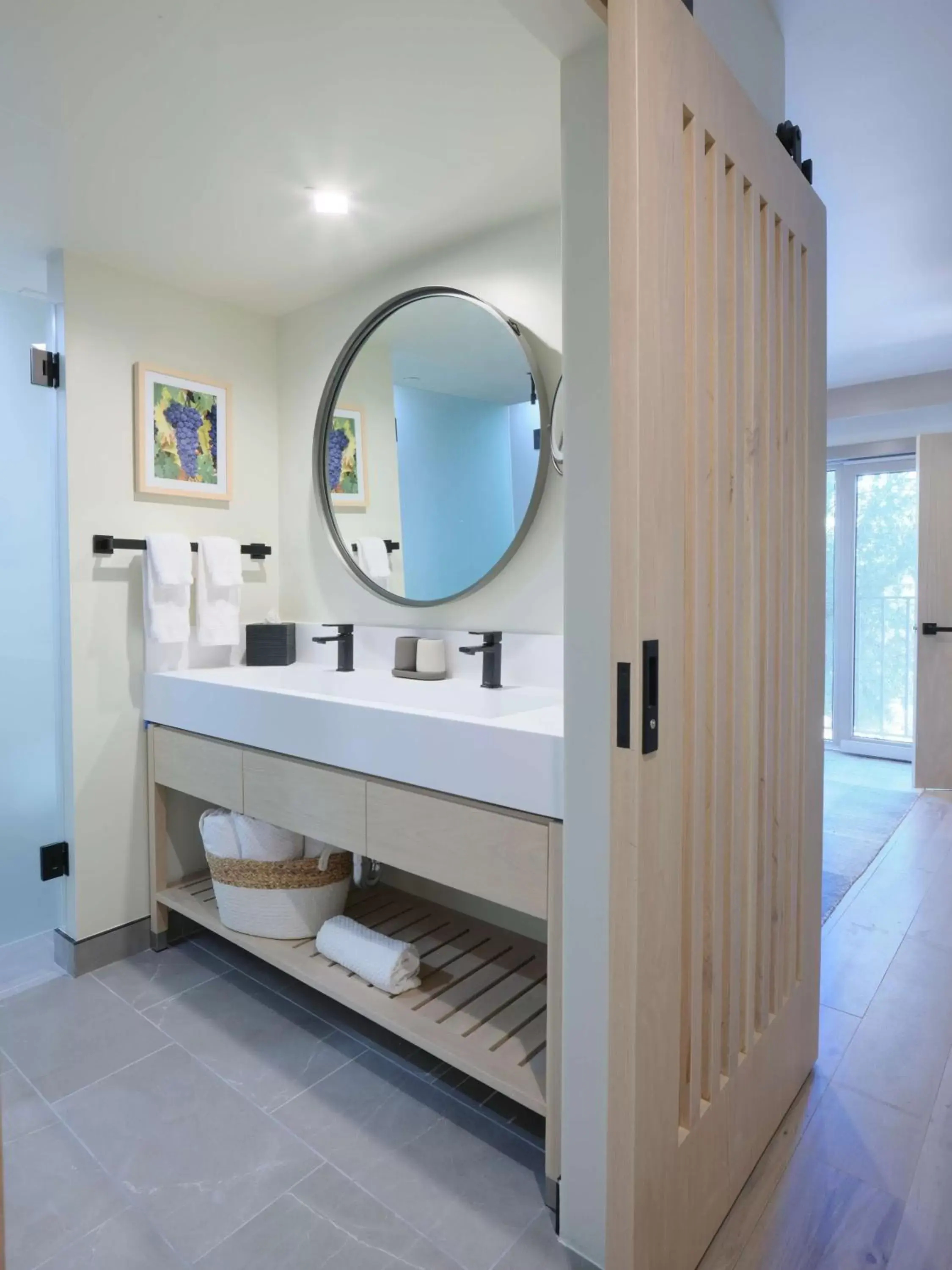 Bathroom in Embassy Suites by Hilton Napa Valley