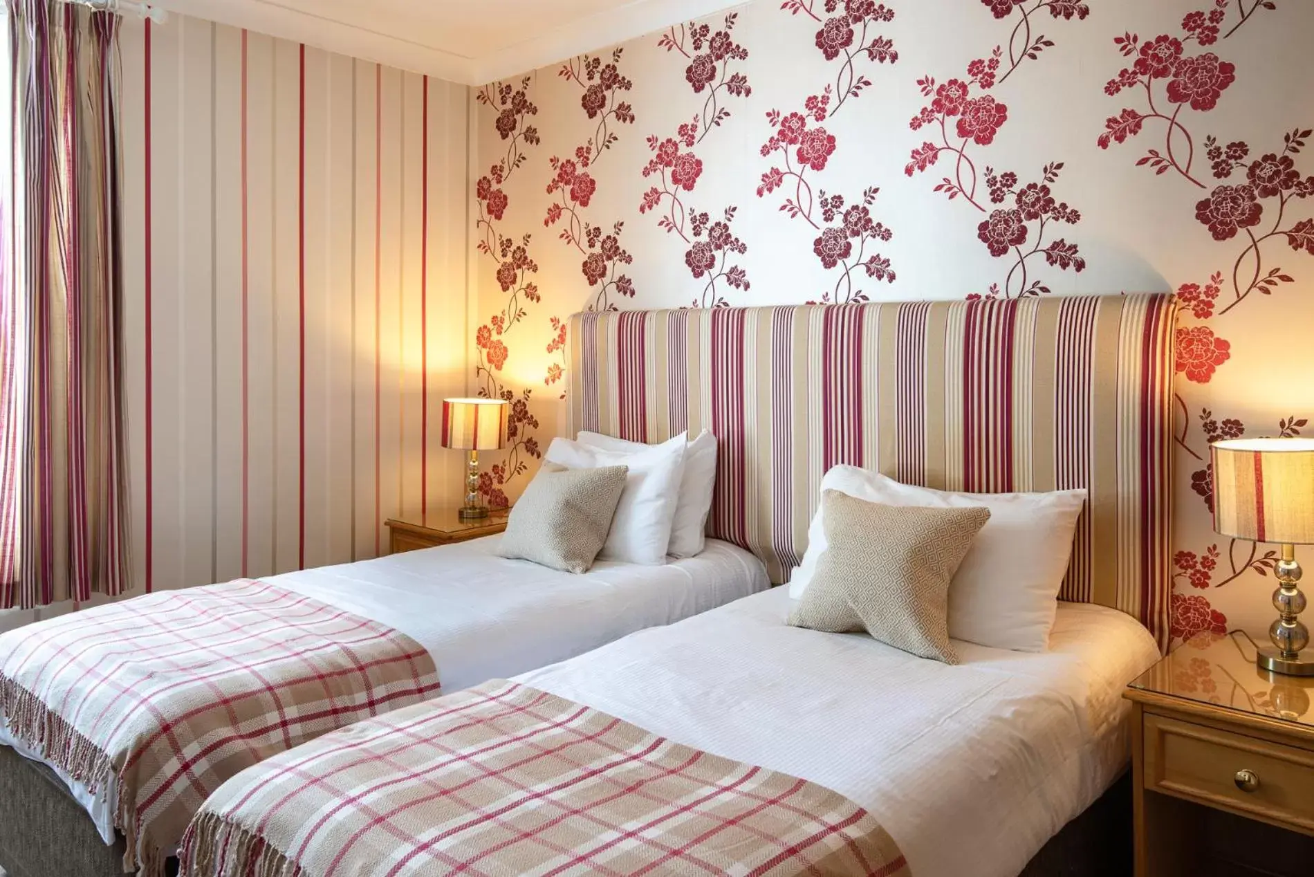 Bedroom, Bed in The Abbey Townhouse - Cheltenham