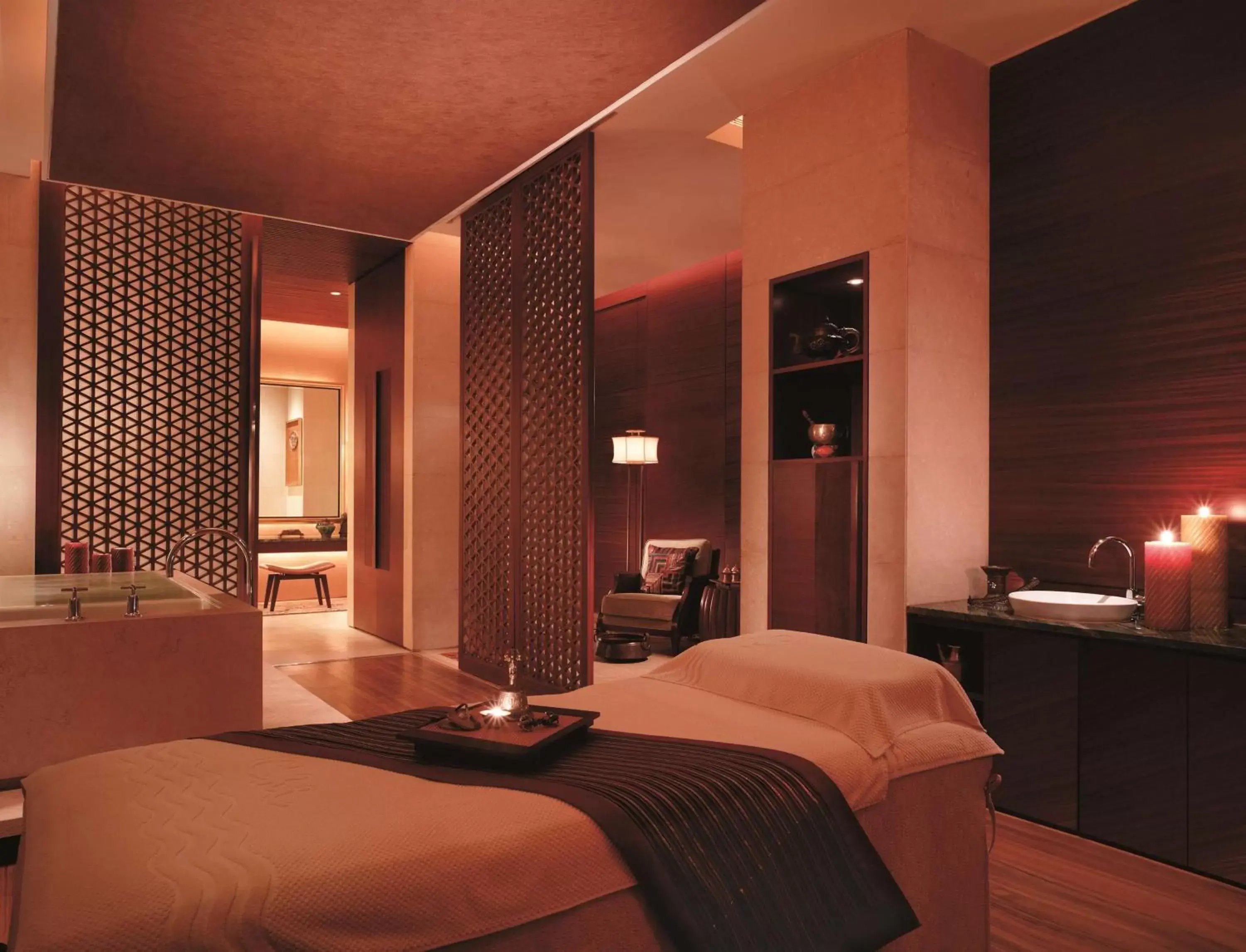 Spa and wellness centre/facilities, Bed in Pudong Shangri-La, Shanghai