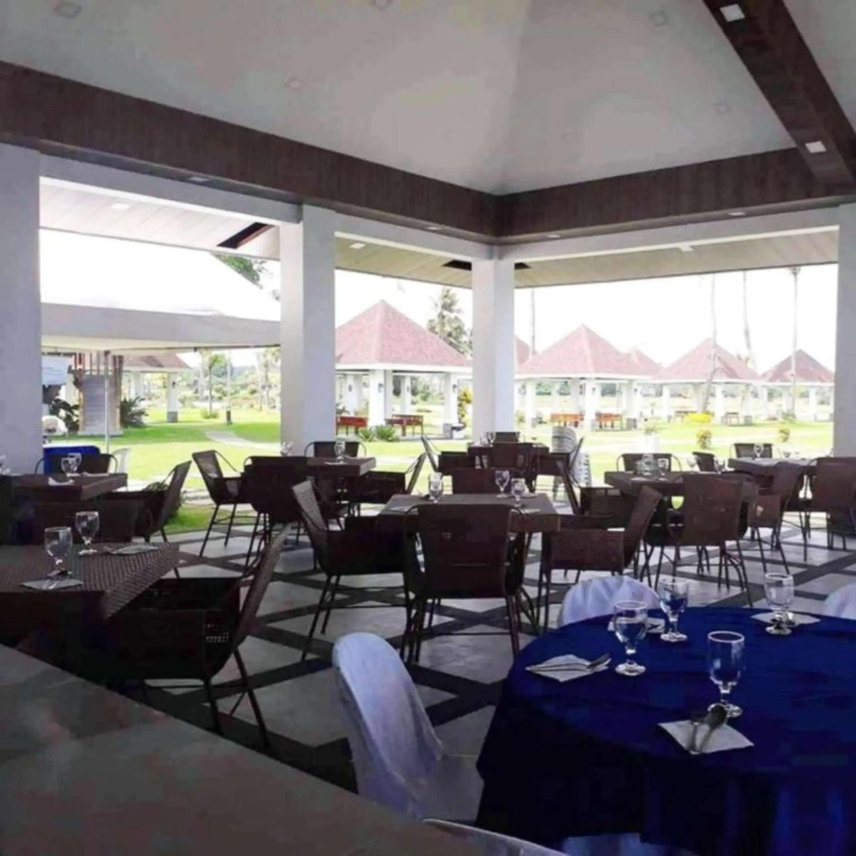 Restaurant/places to eat in El Pueblo De Hermano by Cocotel Restaurant/places to eat in El Pueblo De Hermano by Cocotel