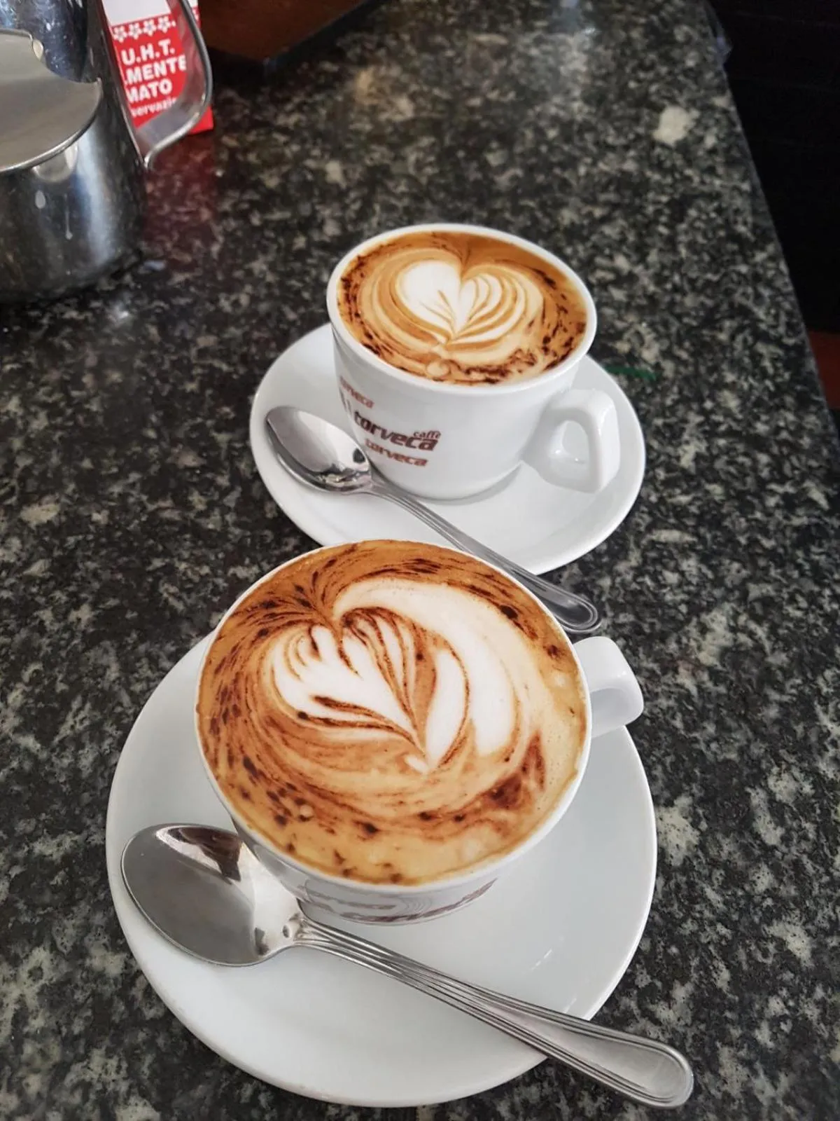 Food and drinks in Nuovo Hotel Vigevano