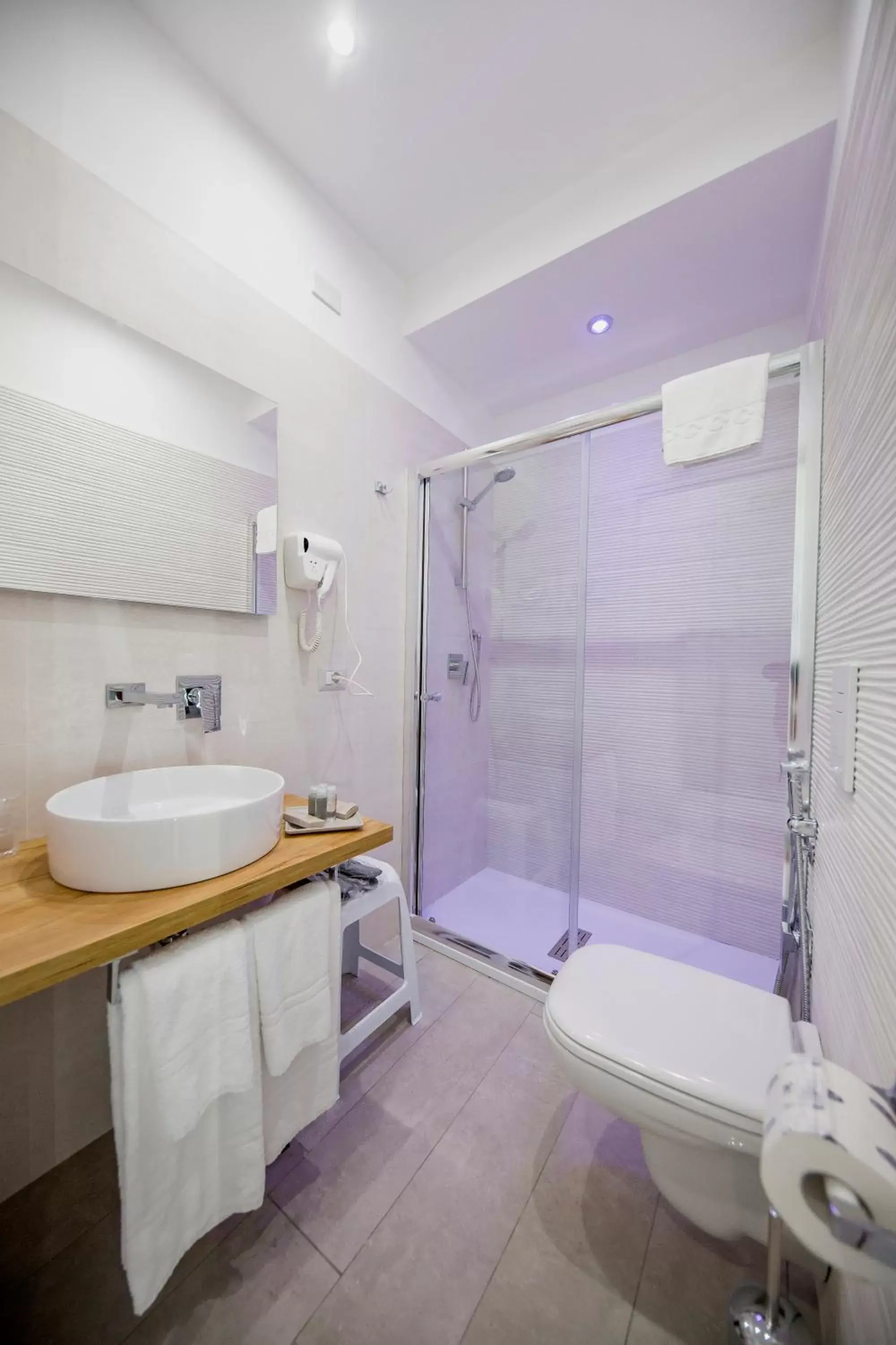 Bathroom in Ossuna Bay Hotel Boutique