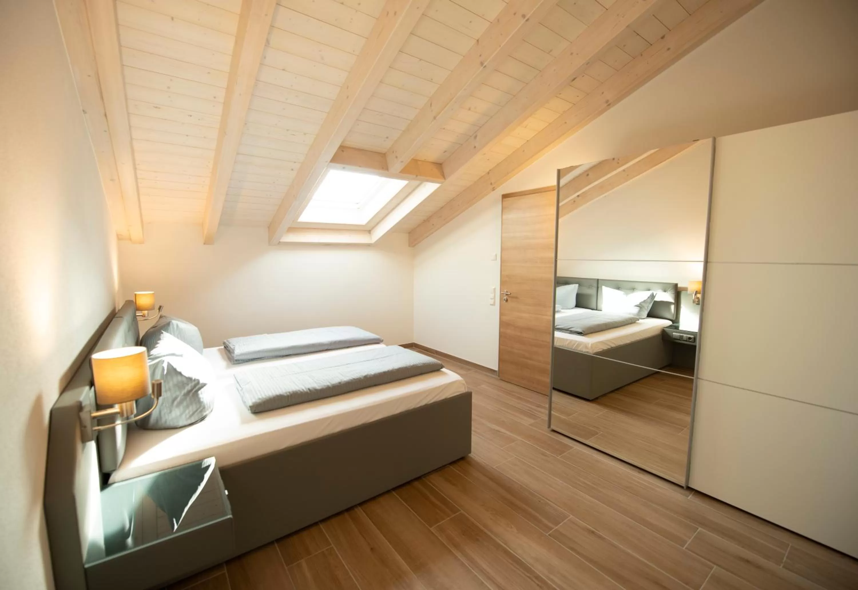 Bedroom, Bed in Stadthotel Donauwörth