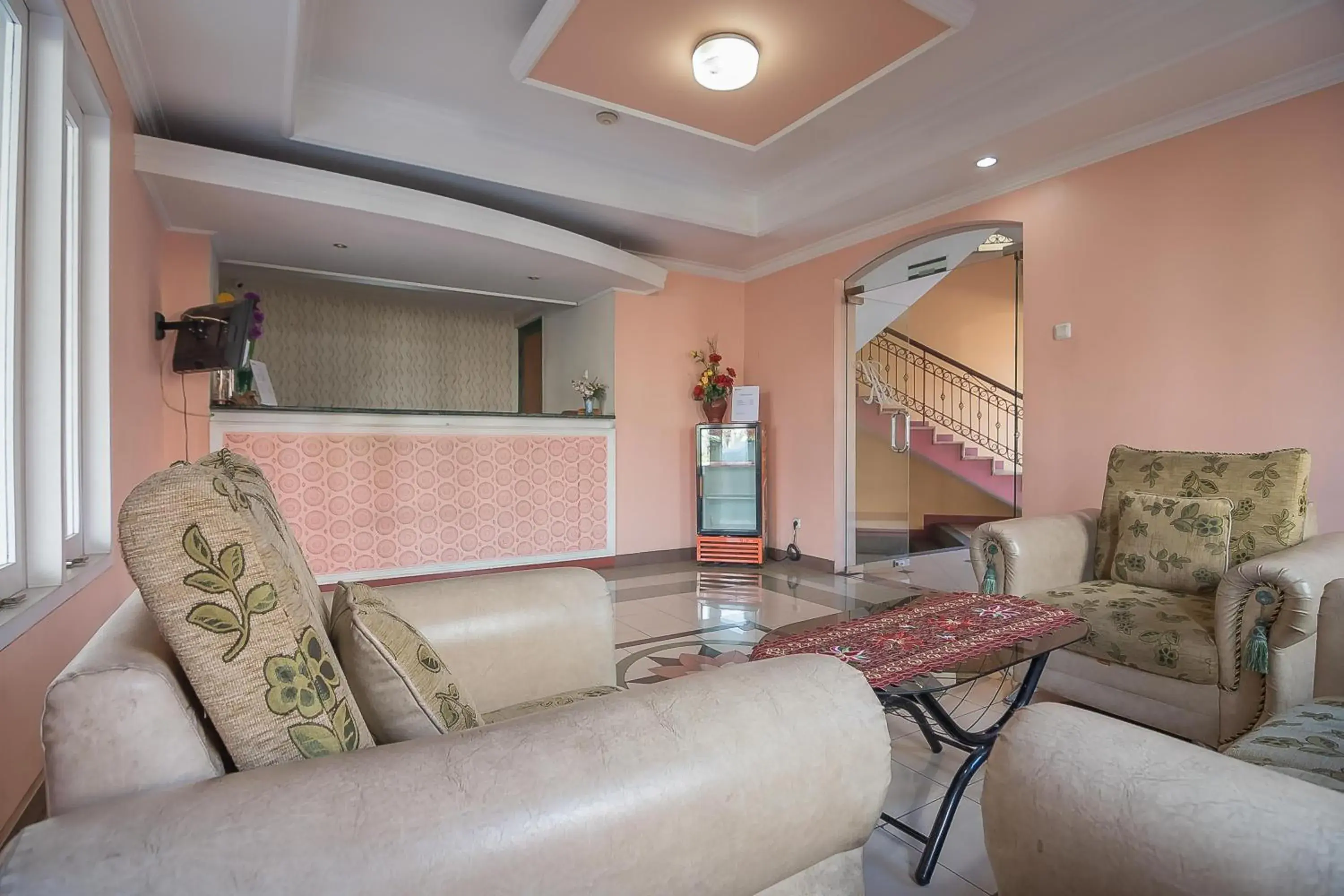 Lobby or reception in RedDoorz at Amellia Pasteur Bandung Lobby or reception in RedDoorz at Amellia Pasteur Bandung