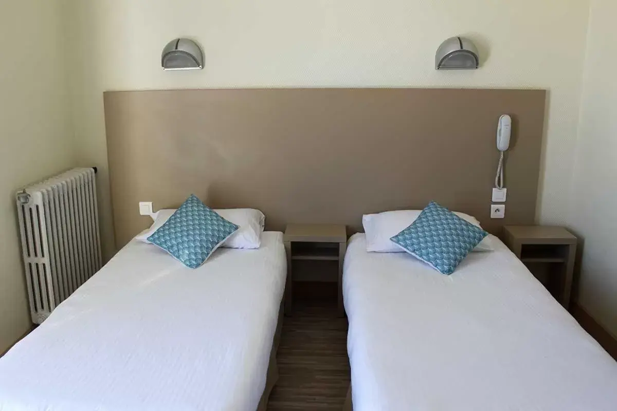 Bed in Hotel de la Plage - Barcares