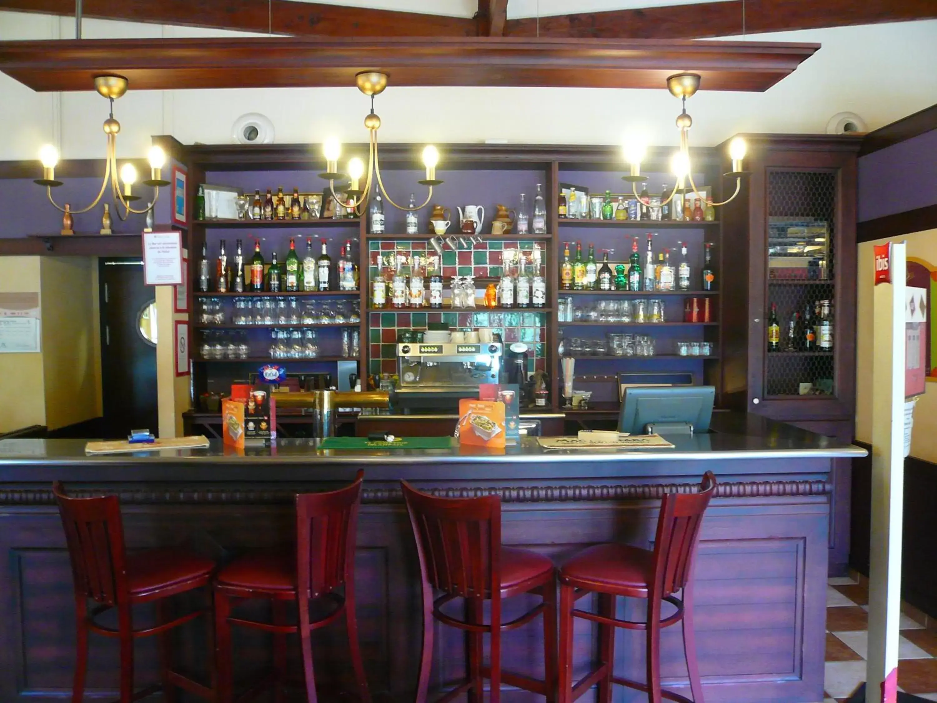 Lounge or bar, Lounge/Bar in ibis Blois Vallée Maillard