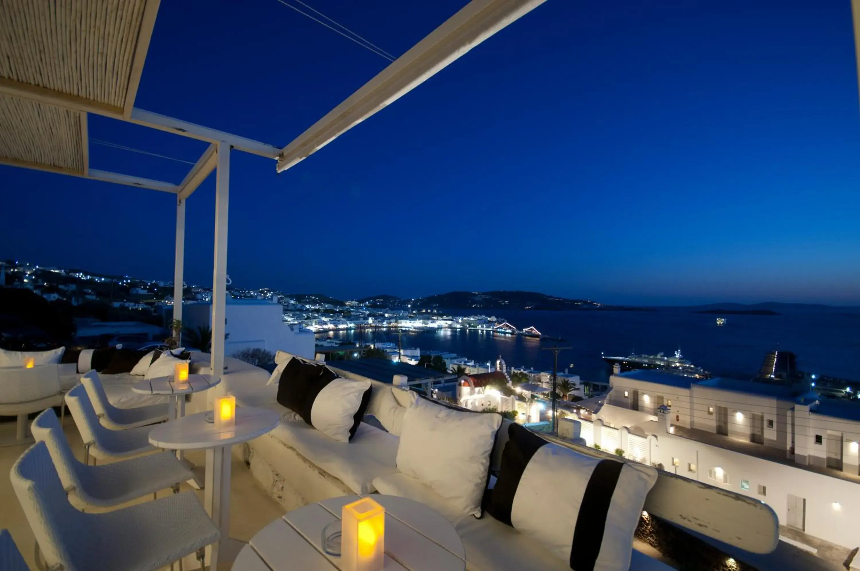 Restaurant/places to eat in Mykonos View Hotel