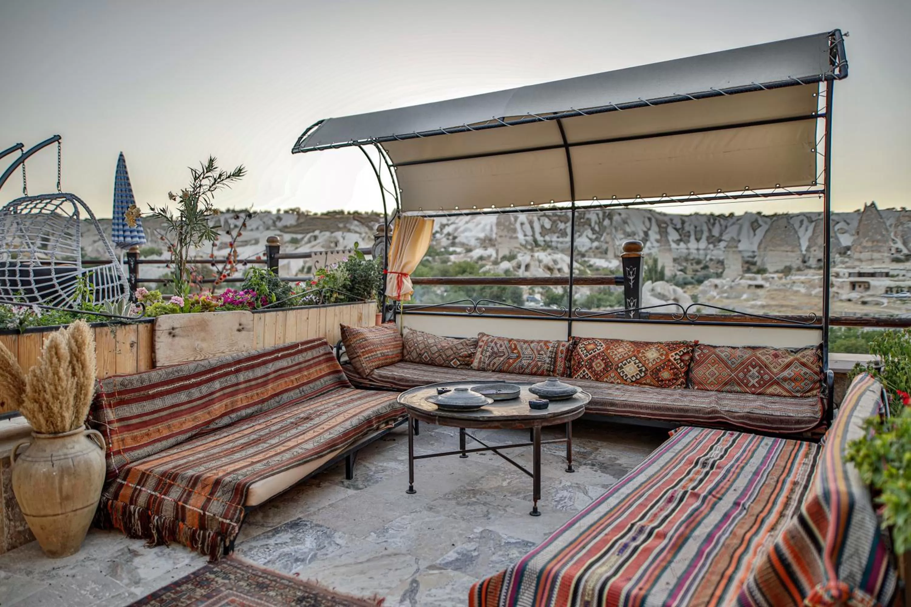 Property building in Şah Saray Cave Suites Halal Hotel