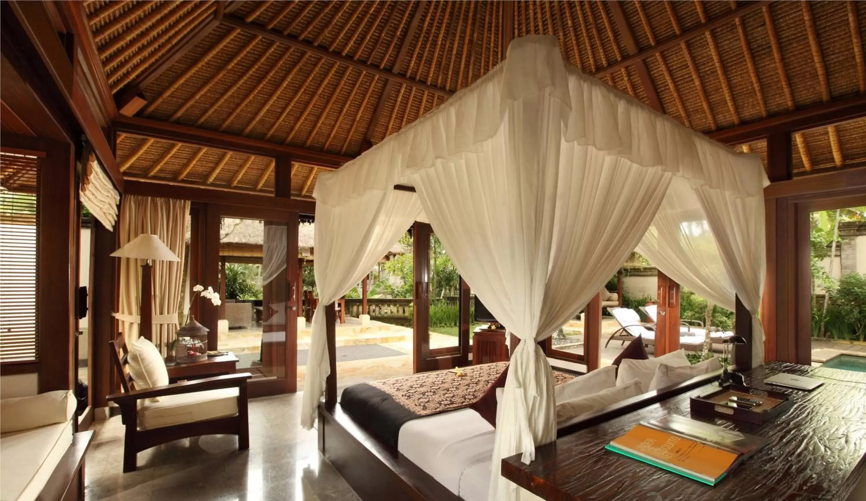 Photo of the whole room, Seating Area in The Ubud Village Resort & Spa