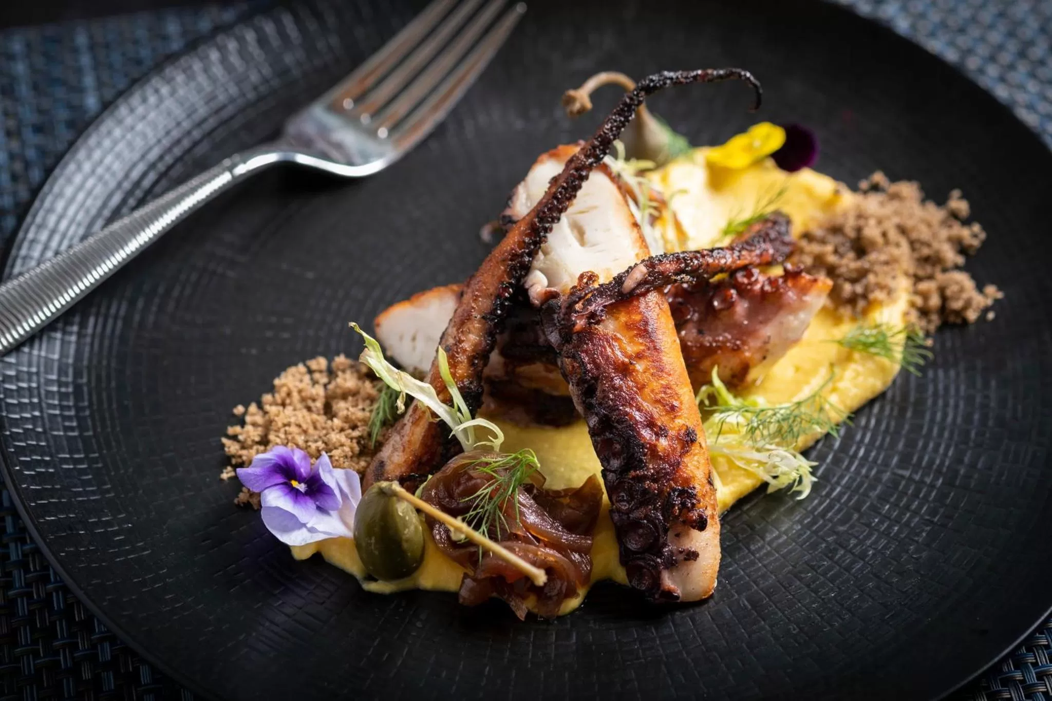 Restaurant/places to eat in Kimpton EPIC Hotel by IHG